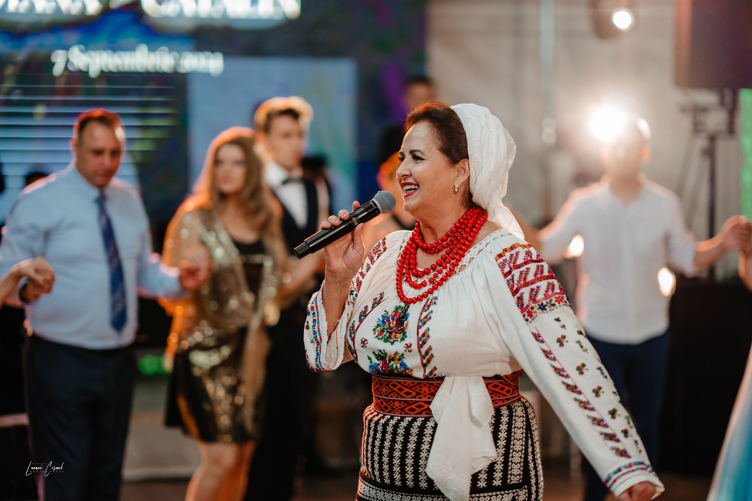 Diana & Cătălin – Nuntă clasică și rafinată. Fotograf de nuntă, corporate, botezuri, majorate și aniversări Roman, Lucaci Cornel