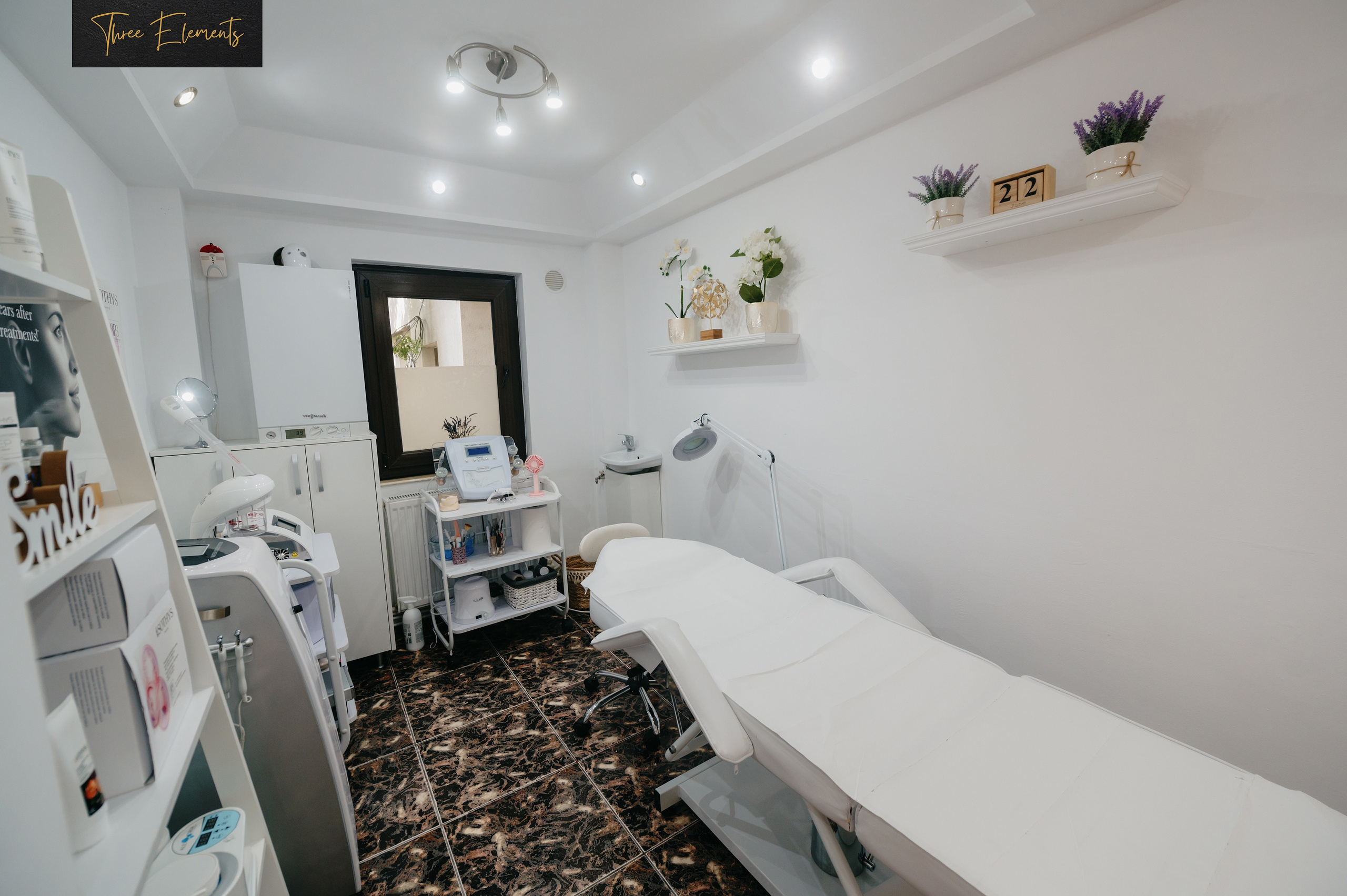 Three Elements. Laurentiu Stefan StoryTeller