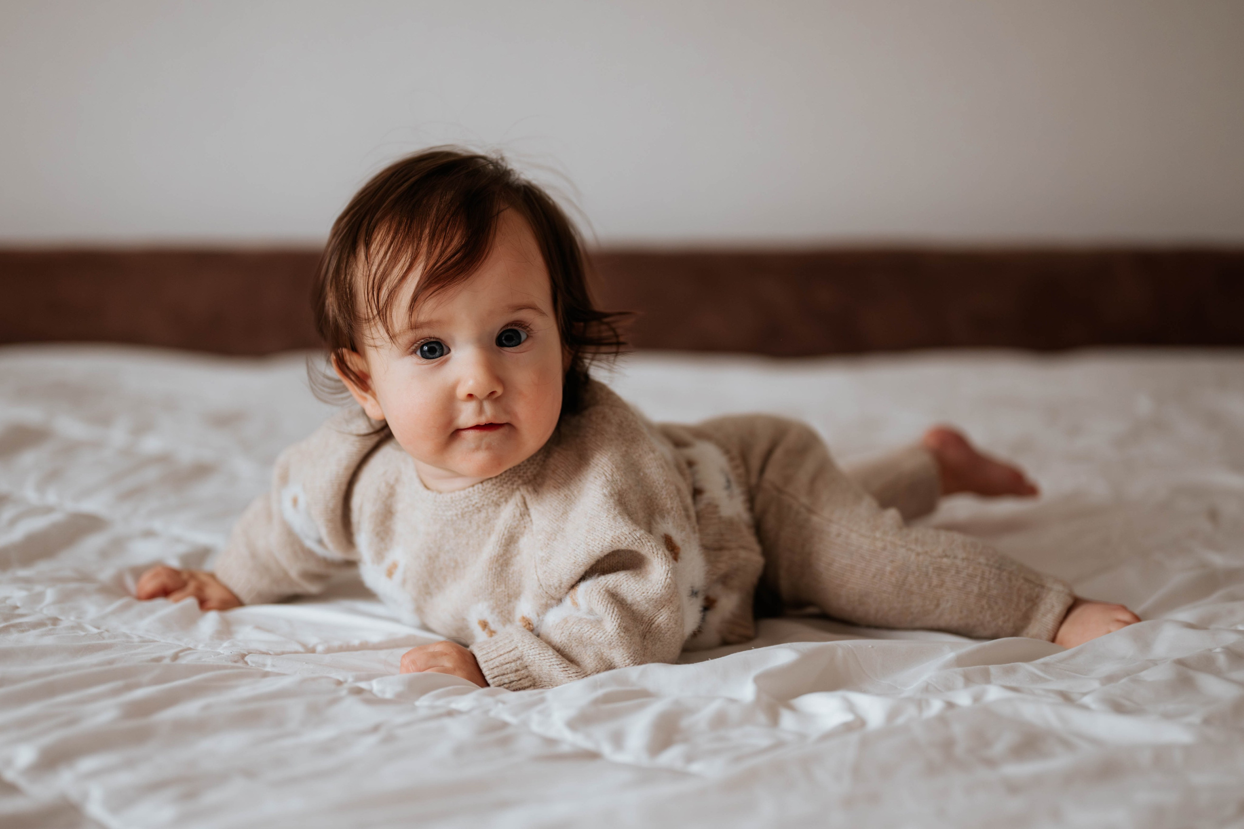 Maša - fotografisanje bebe kod kuće. Dečiji i porodični fotograf