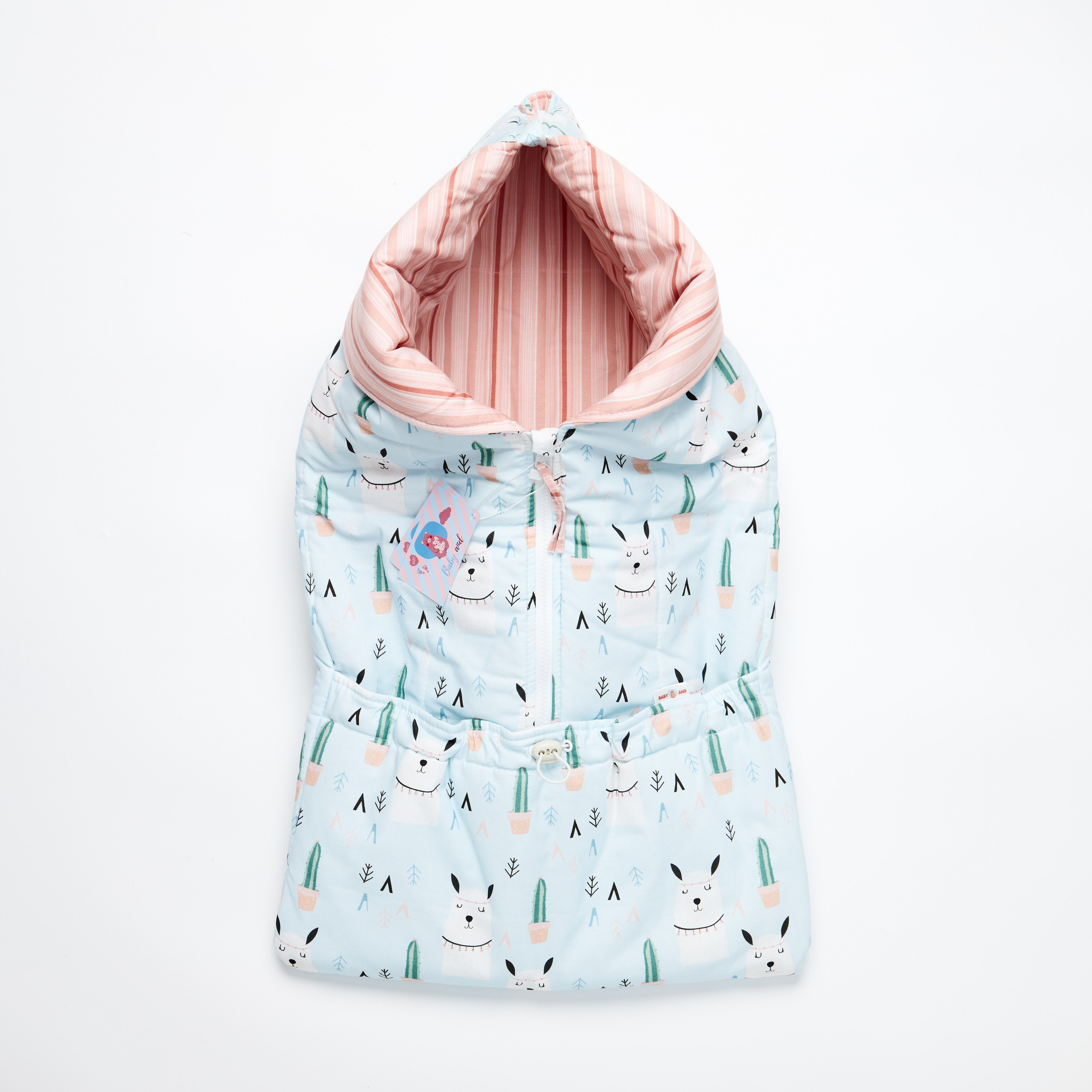 Одежда. Предметная фотосъемка в Алматы. Студия фото и видео съемки товаров