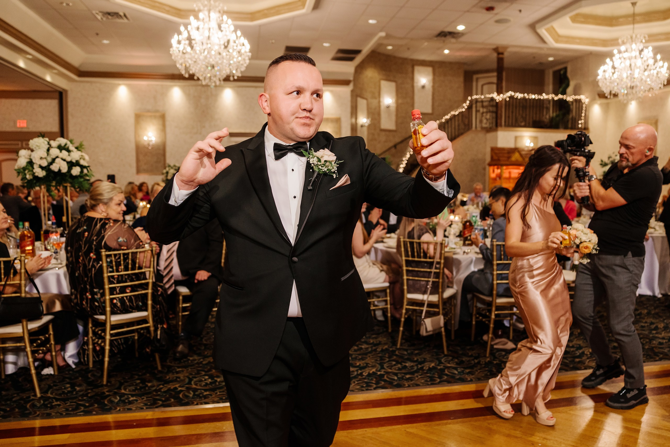 05.10.2024 Wedding. Wedding family event photographer in Chicago Nick Yushevich