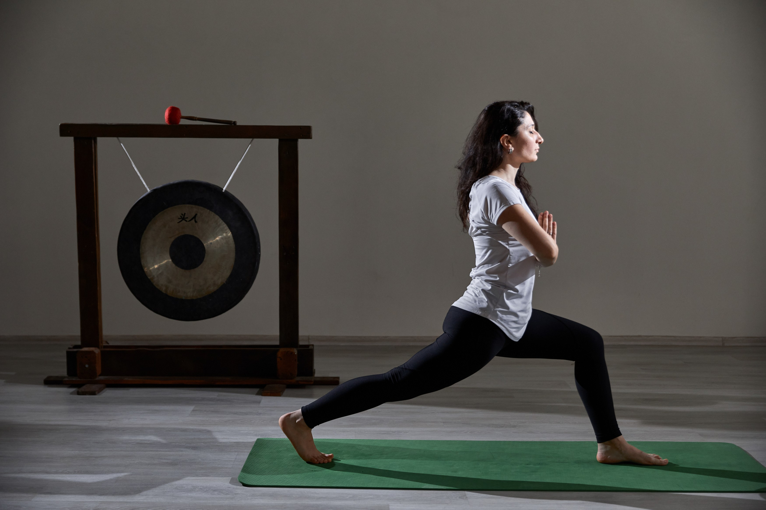 Практика в Yoga Shahi Center. Photographer in Baku Kamran Enceladus