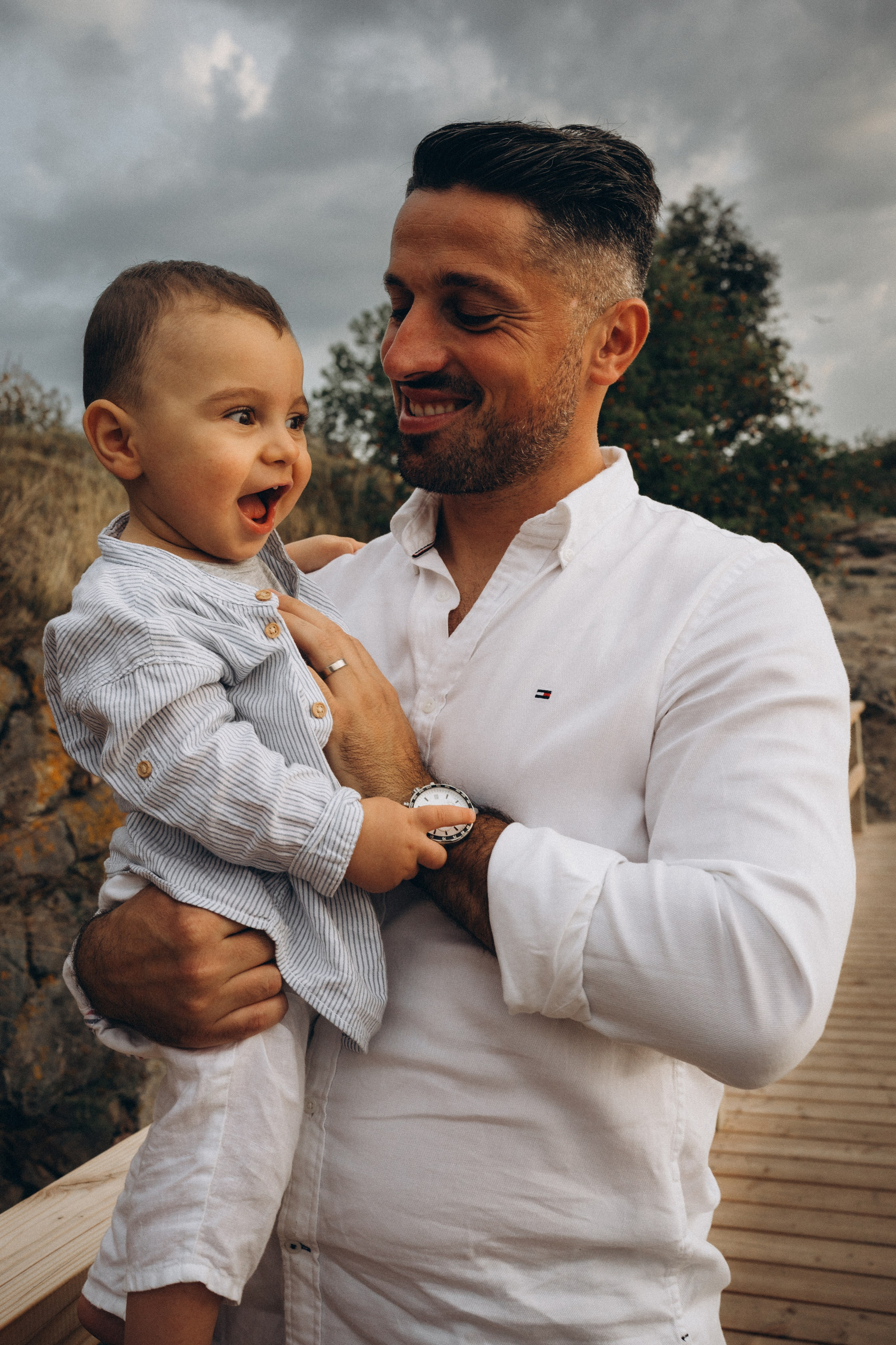 Summer. Wedding and potrait photographer in Helsinki Vickan O