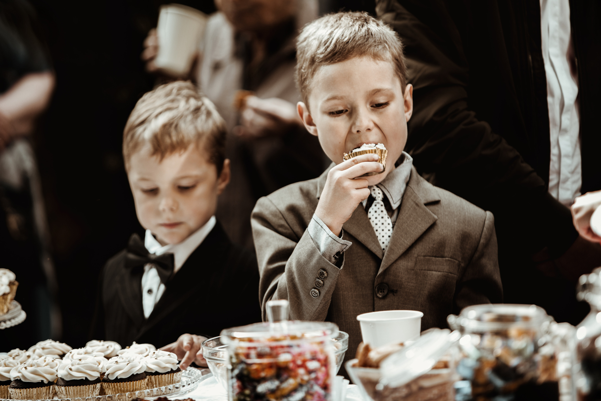 Angela / Tom. Wedding and family photographer in Lithuania — Yvanessa Gelvano