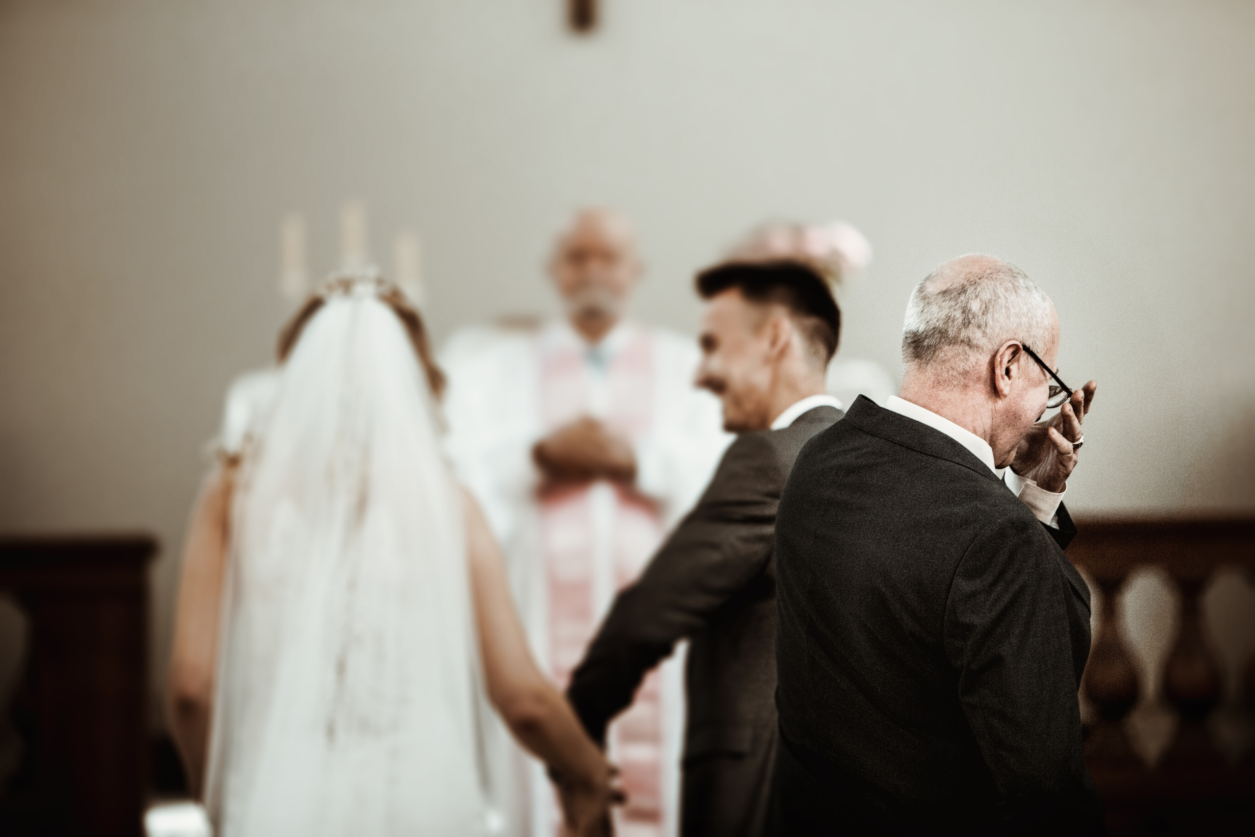 Wedding and family photographer in Lithuania — Yvanessa Gelvano