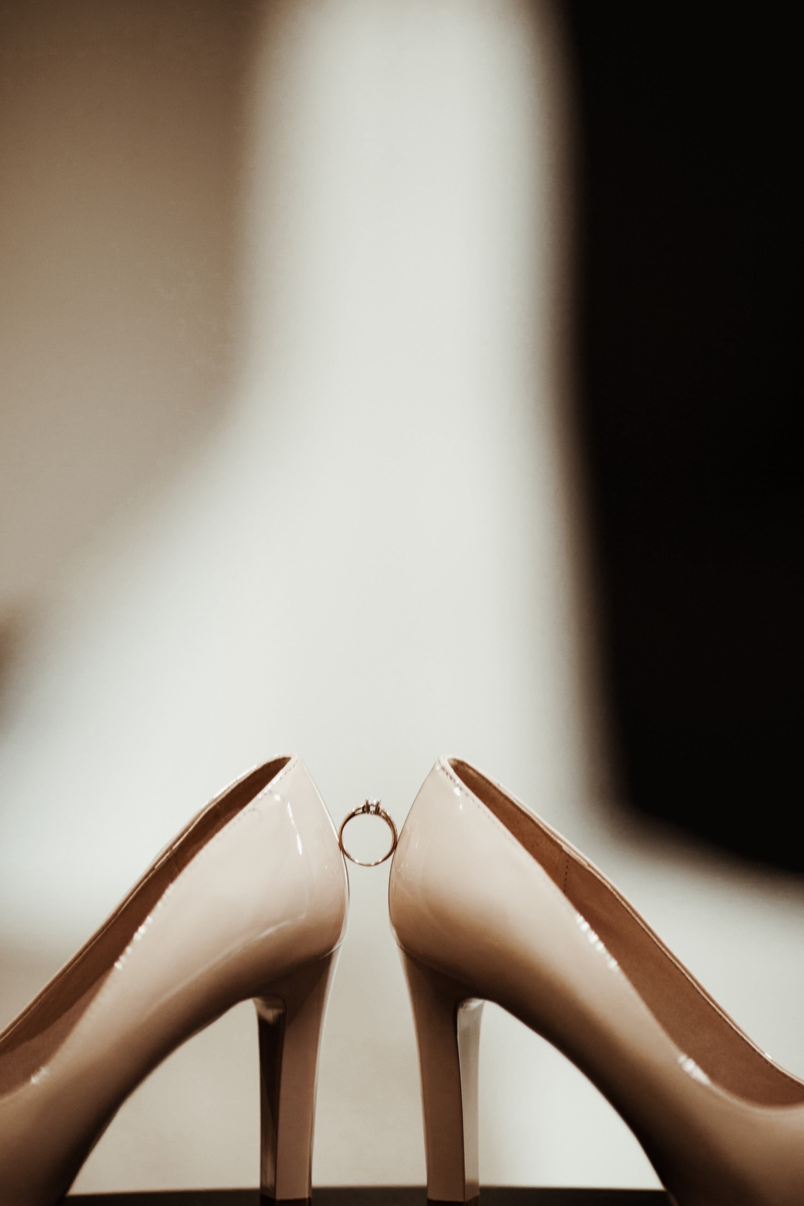 Angela / Tom. Wedding and family photographer in Lithuania — Yvanessa Gelvano