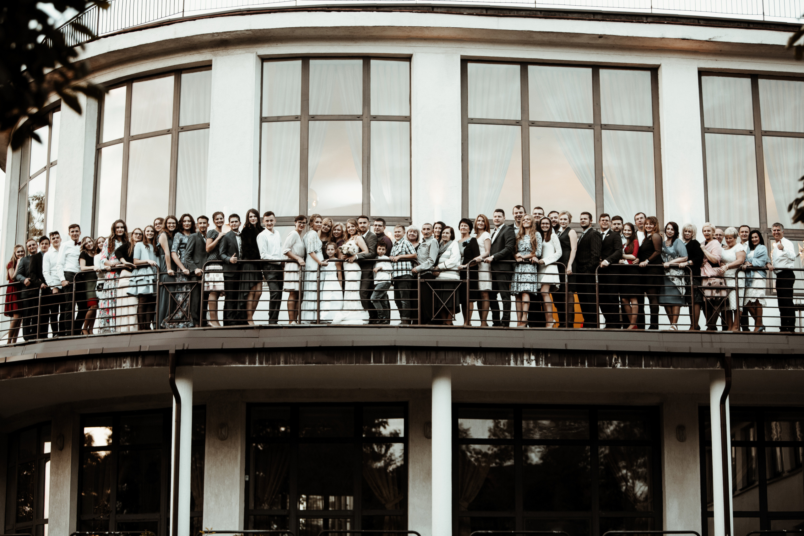 Angela / Tom. Wedding and family photographer in Lithuania — Yvanessa Gelvano