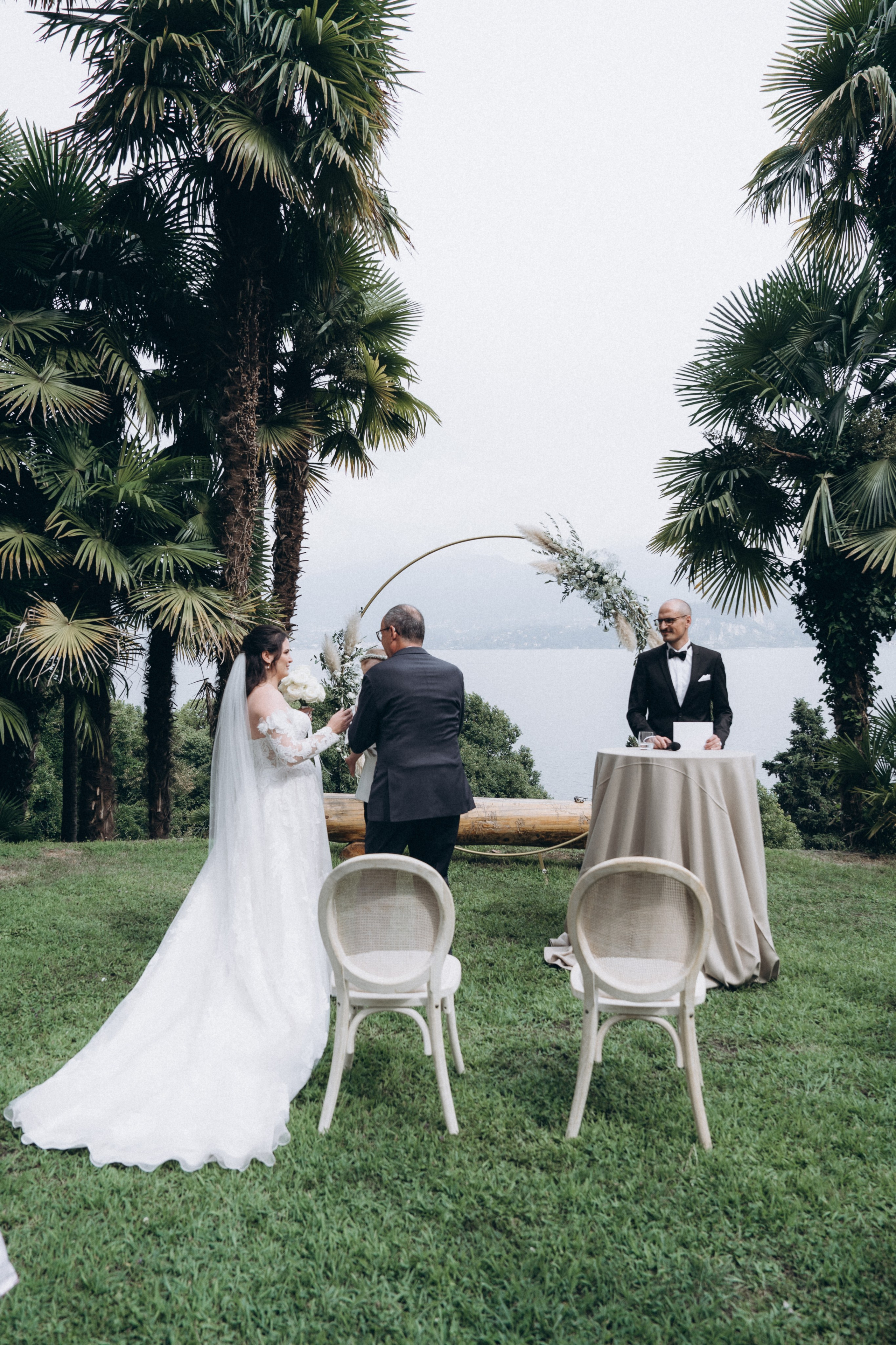 LAURA AND DOMENIK_LAKE MAGGIORE. PHOTOGRAPHER IN ITALY