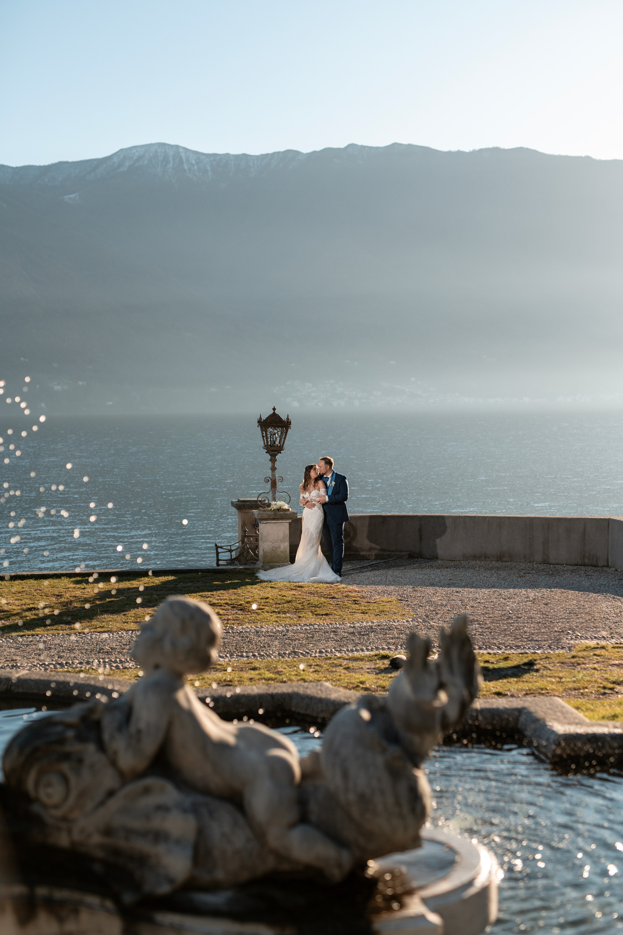 Olivelli Park Elopement on Lake Como. Fotografo matrimonio Lago di Como Ferrari Media Production