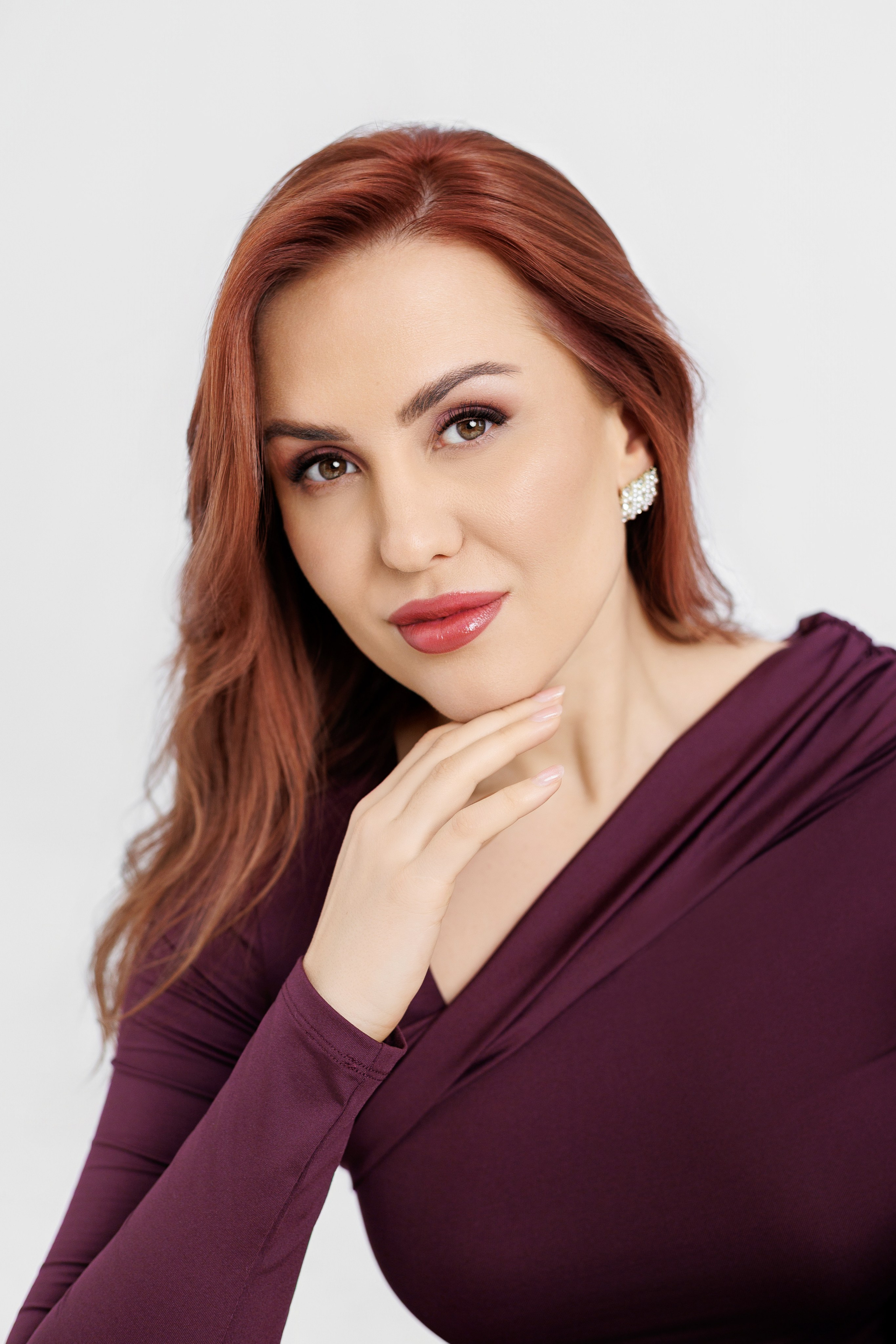 Professional studio portrait in Belgrade with soft lighting, Artistic studio portrait session in Belgrade, Serbia, Studio portrait with professional lighting setup, Elegant portrait taken in a photography studio in Belgrade