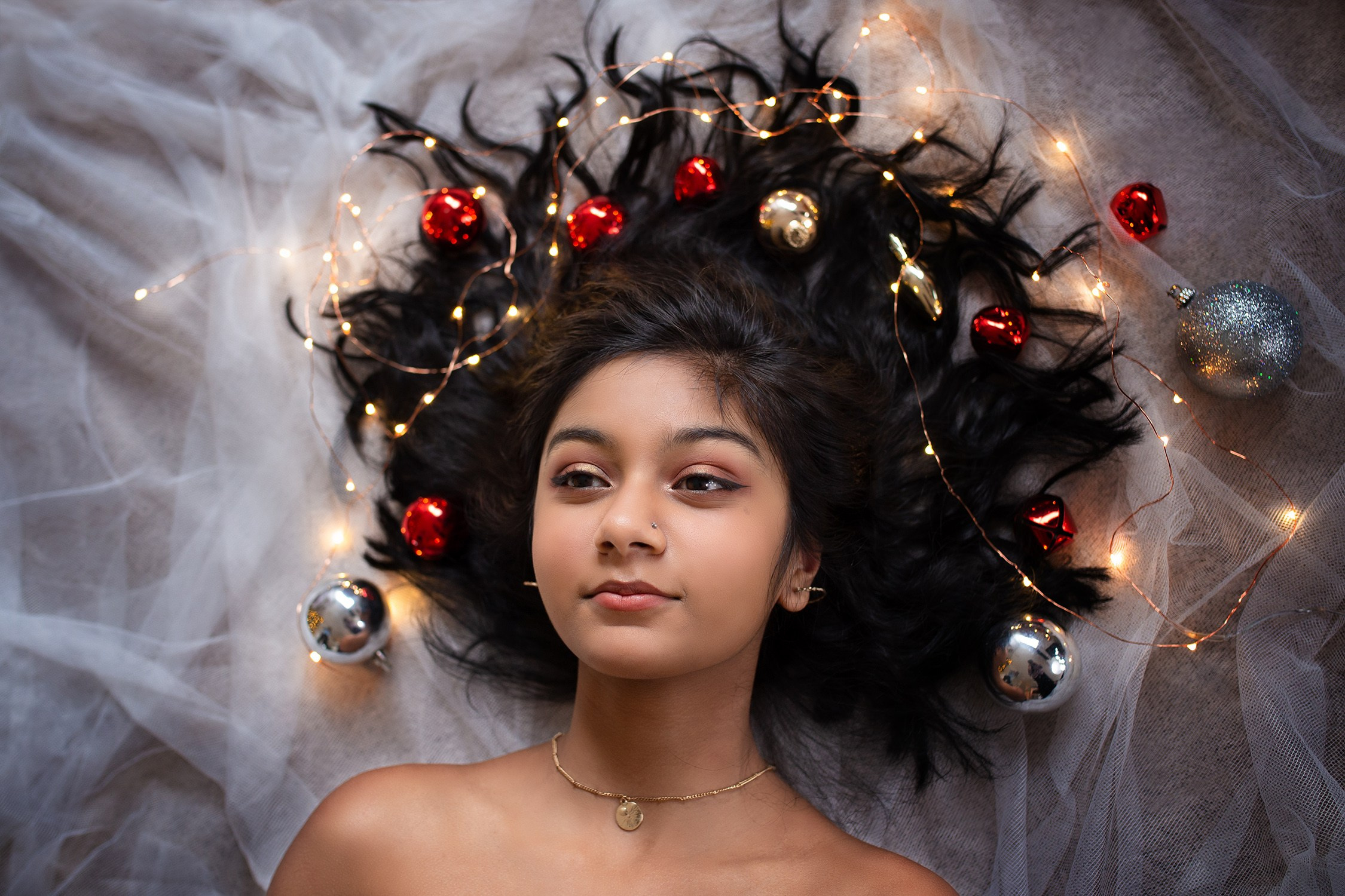 Studio Solo Portrait. YuAnna studio. Family & Kids Photographer in Seattle area, located in