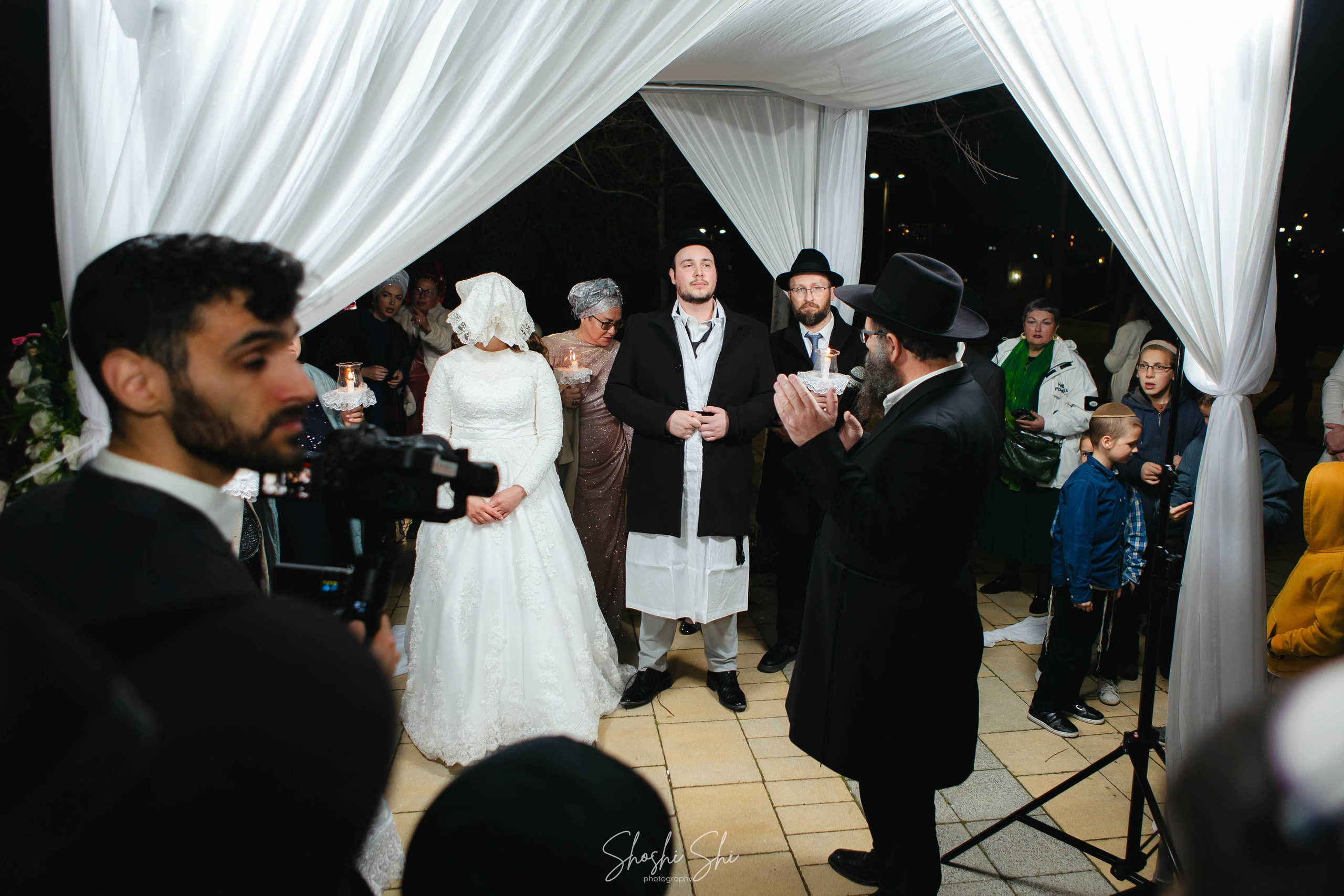 Velvet Moments. Https://shi-photo.com/