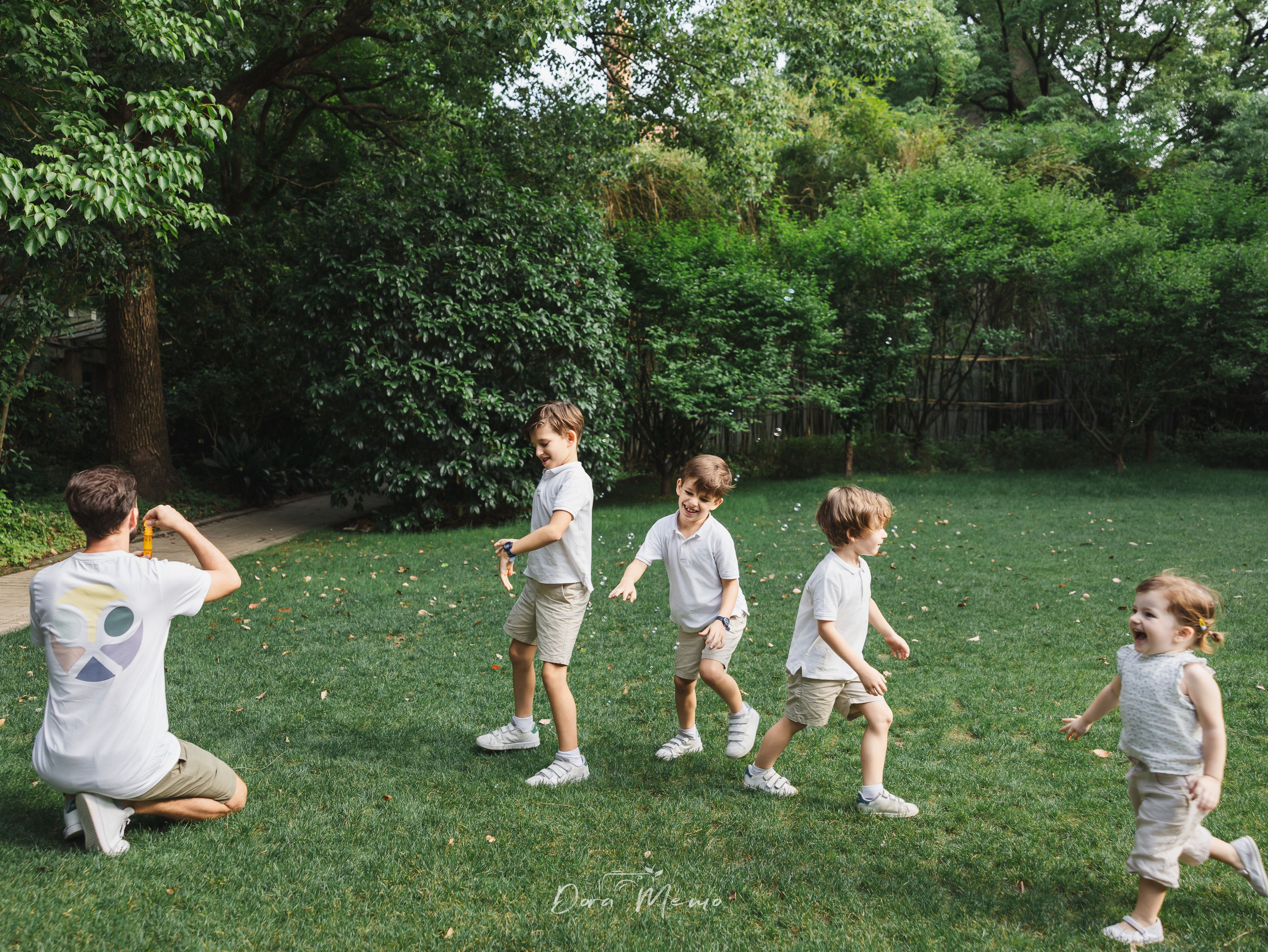 A Spanish Family of Six in Shanghai | Shanghai Family Photographer