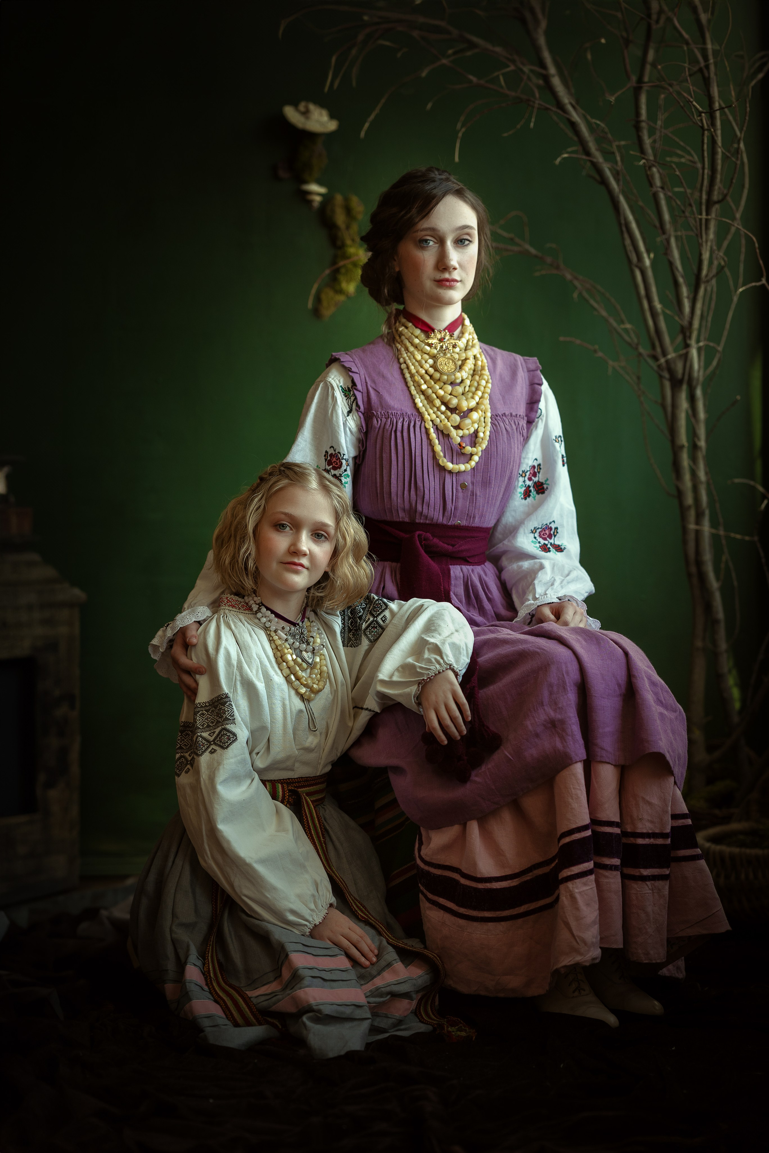Dasha & Sofia. Victoria Lyubchenko — fine art photography in Bismarck, ND