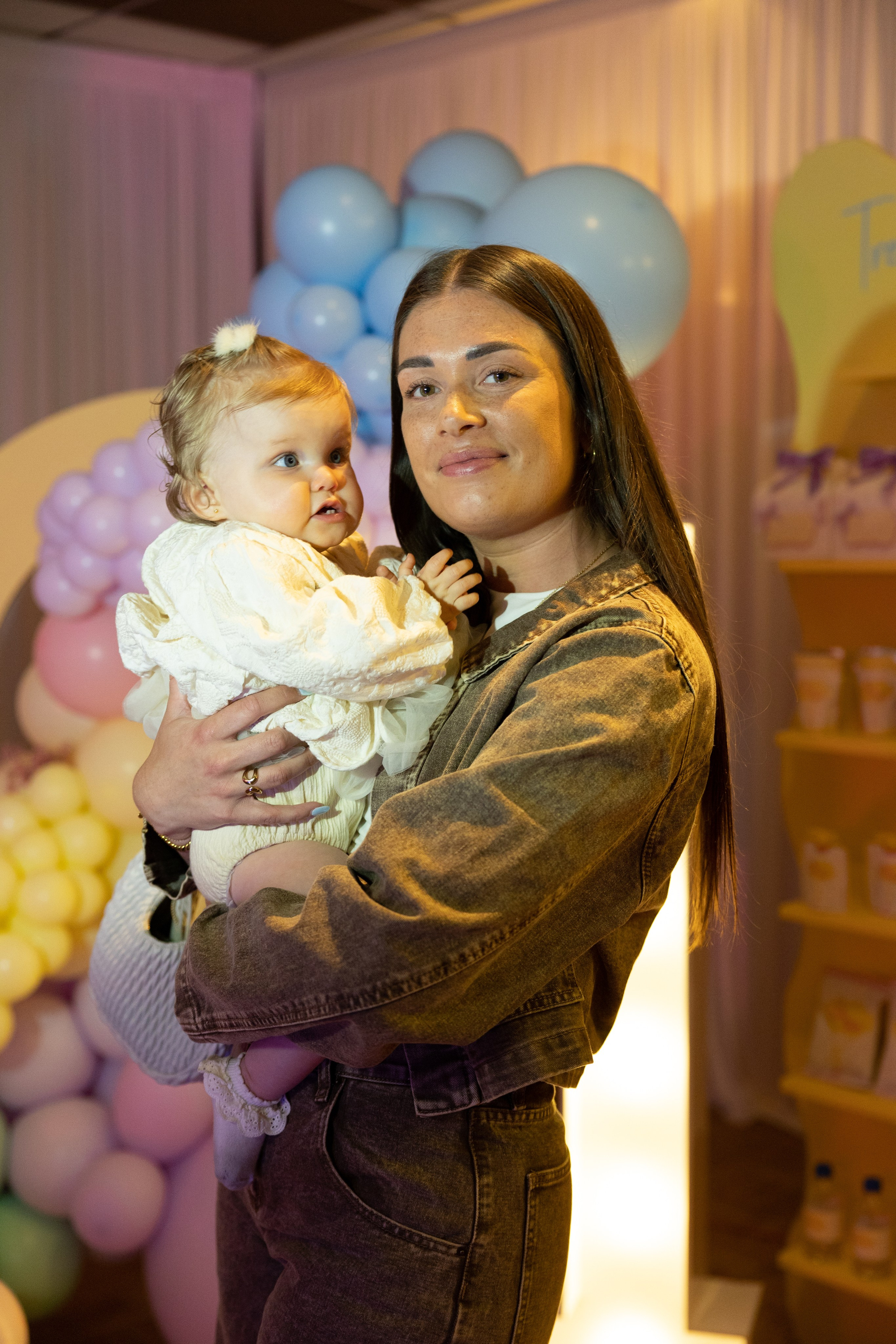 1 st Birthday. Portrait and Family Photographer in Netherlands