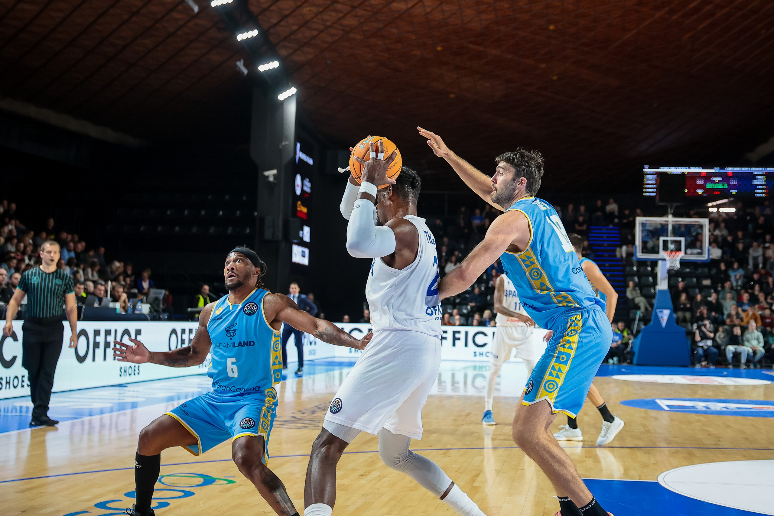 KK Spartak vs CB Gran Canaria. Aleksandar Šećerov photographer and videographer in Subotica, Serbia