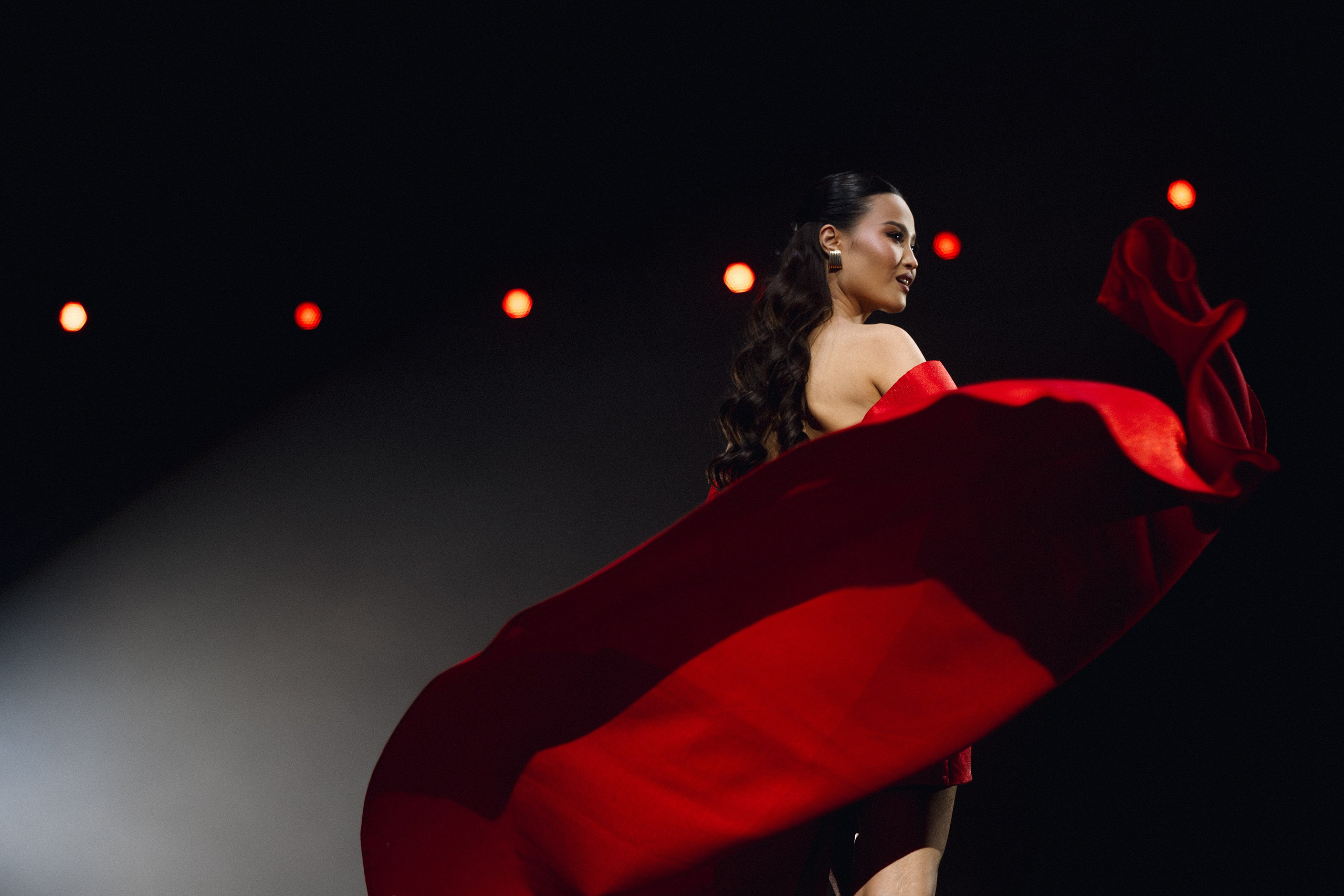 VONAMA CULT SHOW 2025. Азимжан Нуритдинходжаев — свадебный фотограф