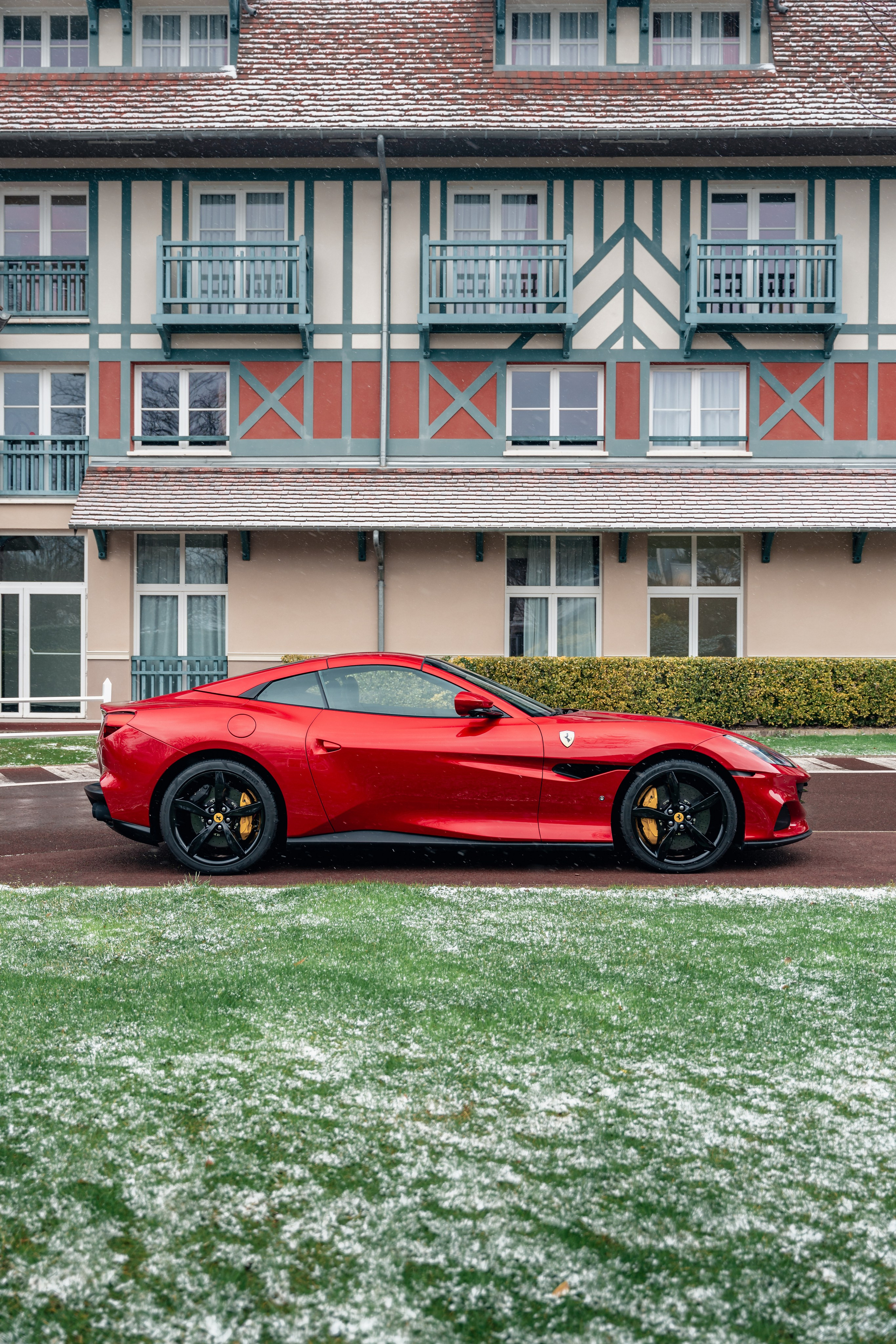 Ferrari Portofino M. Photographer in Paris — Vitalii Motruk