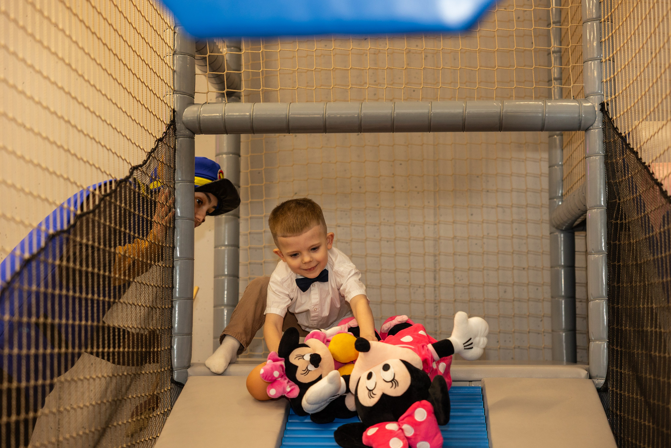 День рождения Артёма 24 января 2026 года. Семейный и детский фотограф в Варшаве Мила Бобровская