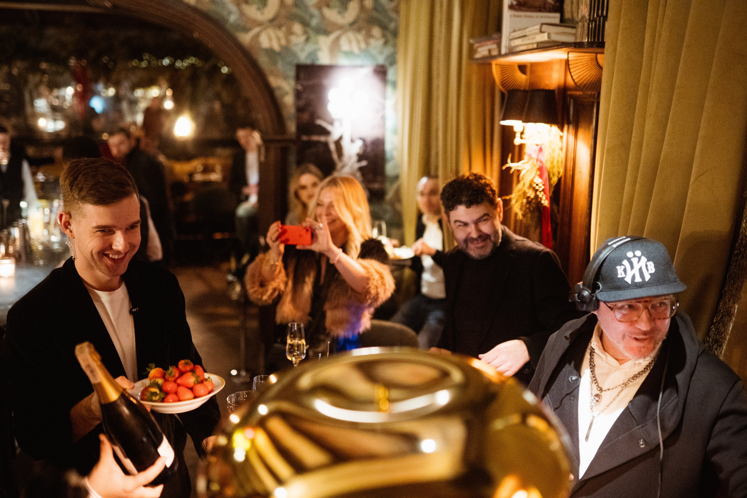 Saint Bar party. Kostiantyn Holinchenko. Reportage and portrait photographer