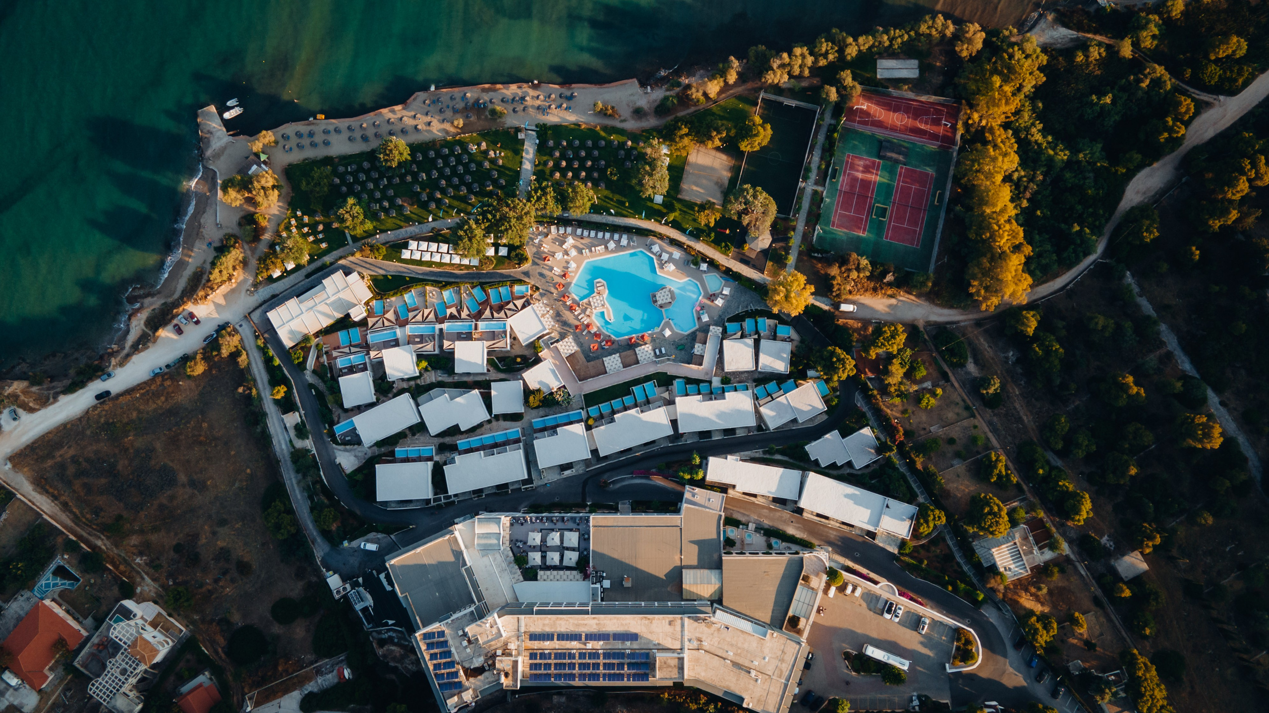 Ashstrom-Greece. AMIR BUCHNIK PHOTOGRAPHER