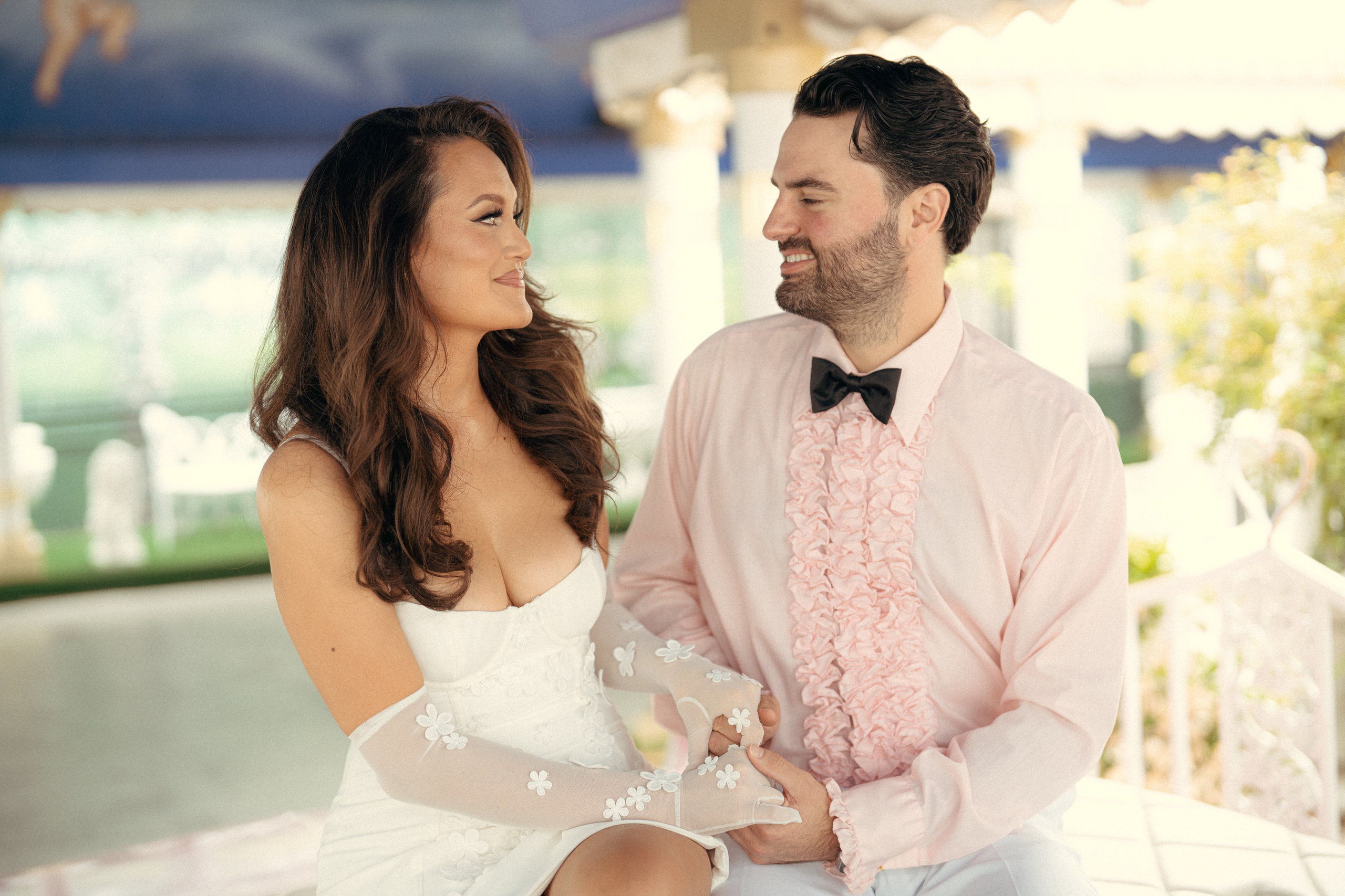 Arlene&Jordan. Wedding & elopement photographer Viktoriya Kravtsov. Las Vegas