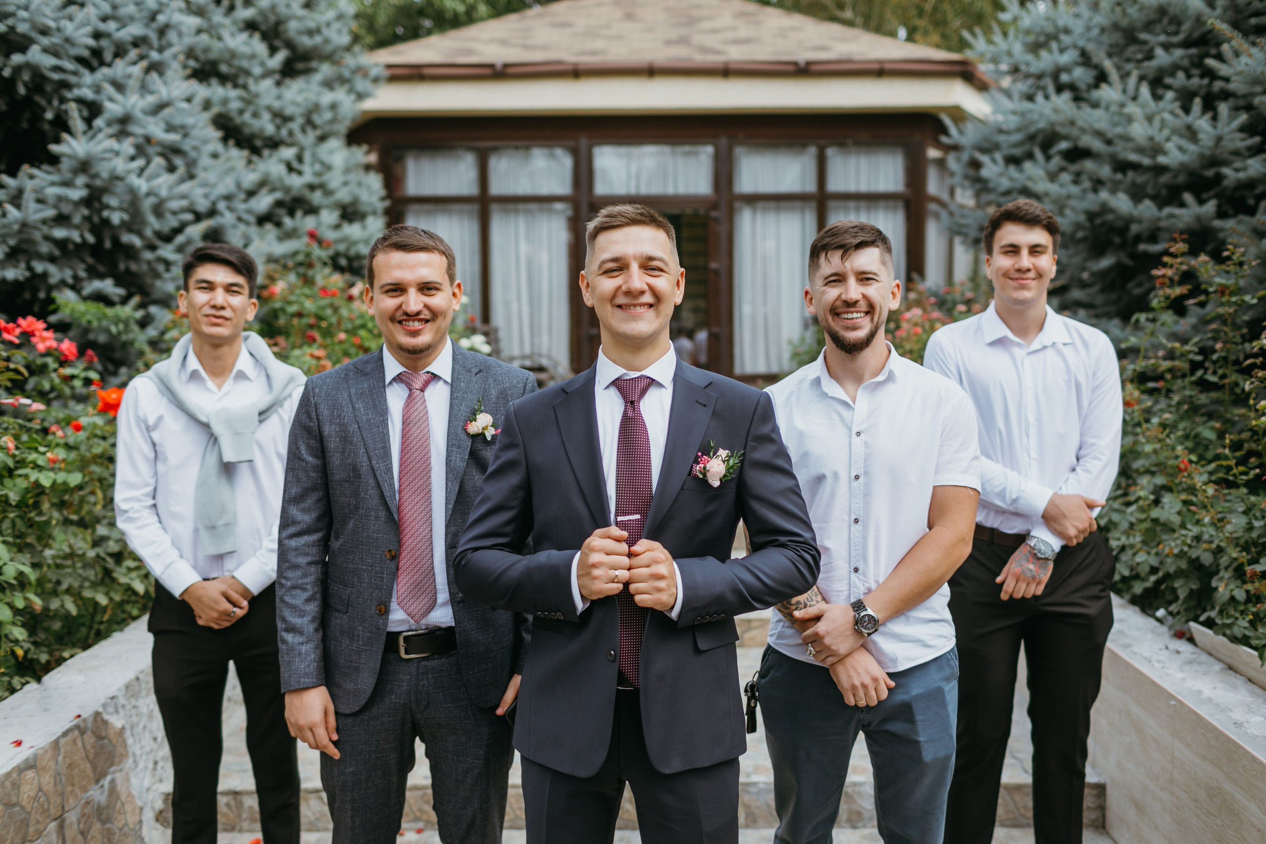 Свадебная фотоссесия для молодоженов в Бишкеке. Фотограф в Бишкеке Оксана Шувалова