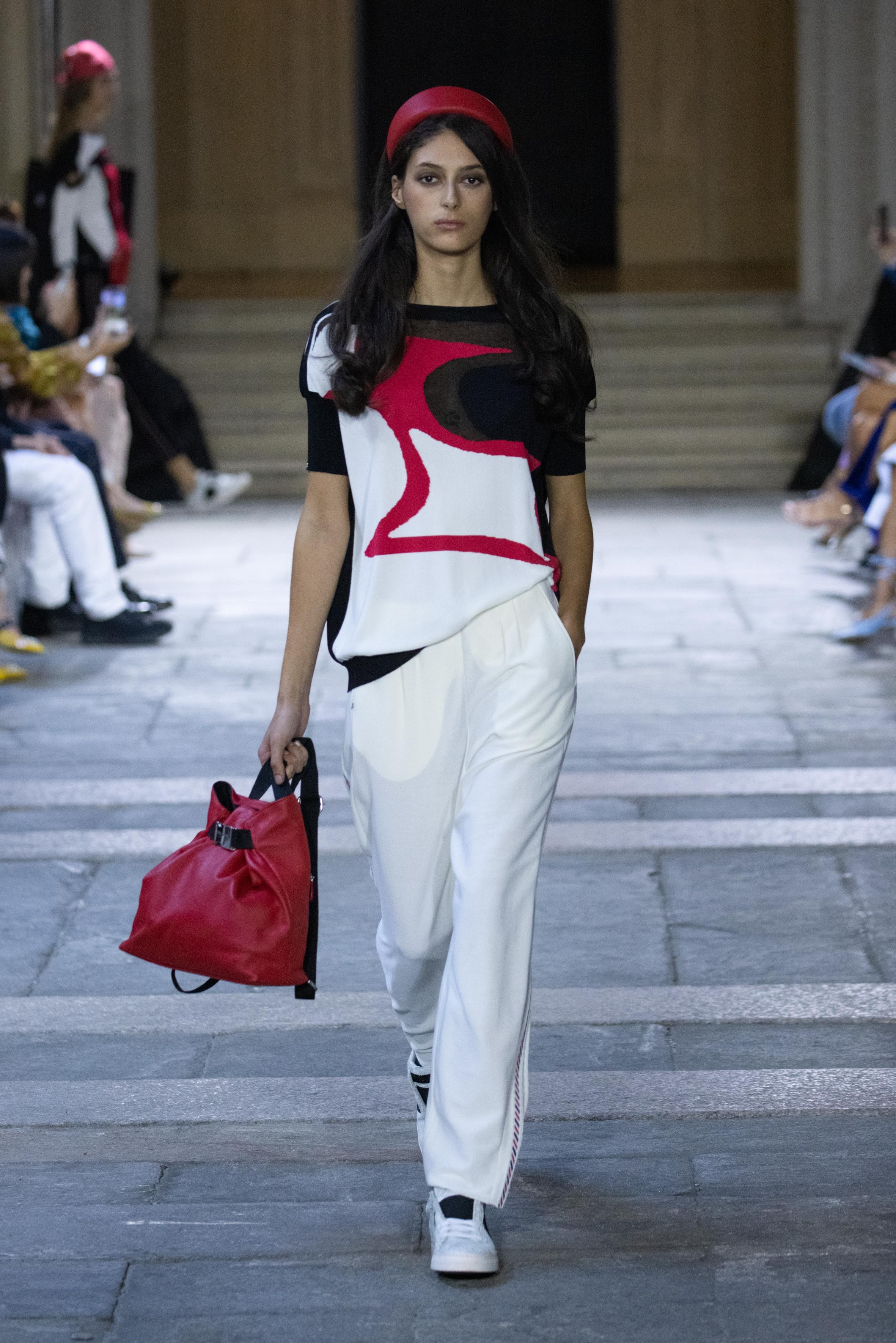 Oblique Show Milano. Lms-mode.com