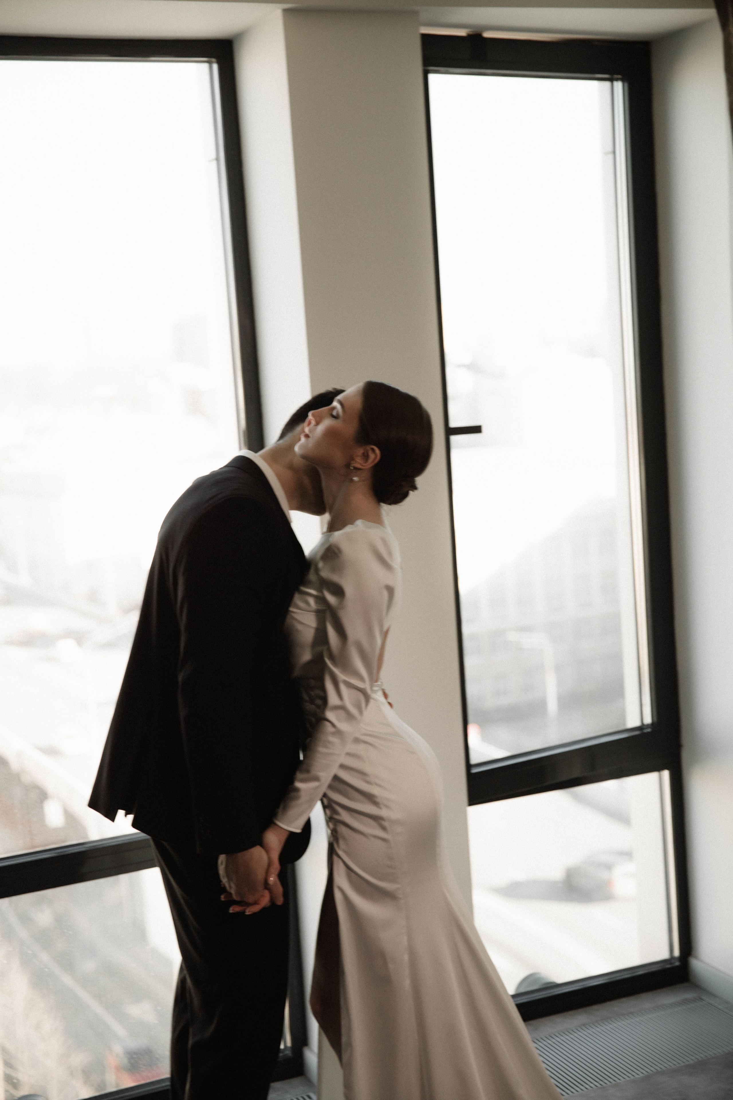 Совместные сборы в отеле. Ксюша и Кристиан. Wedding and family photographer Moscow Riyadh