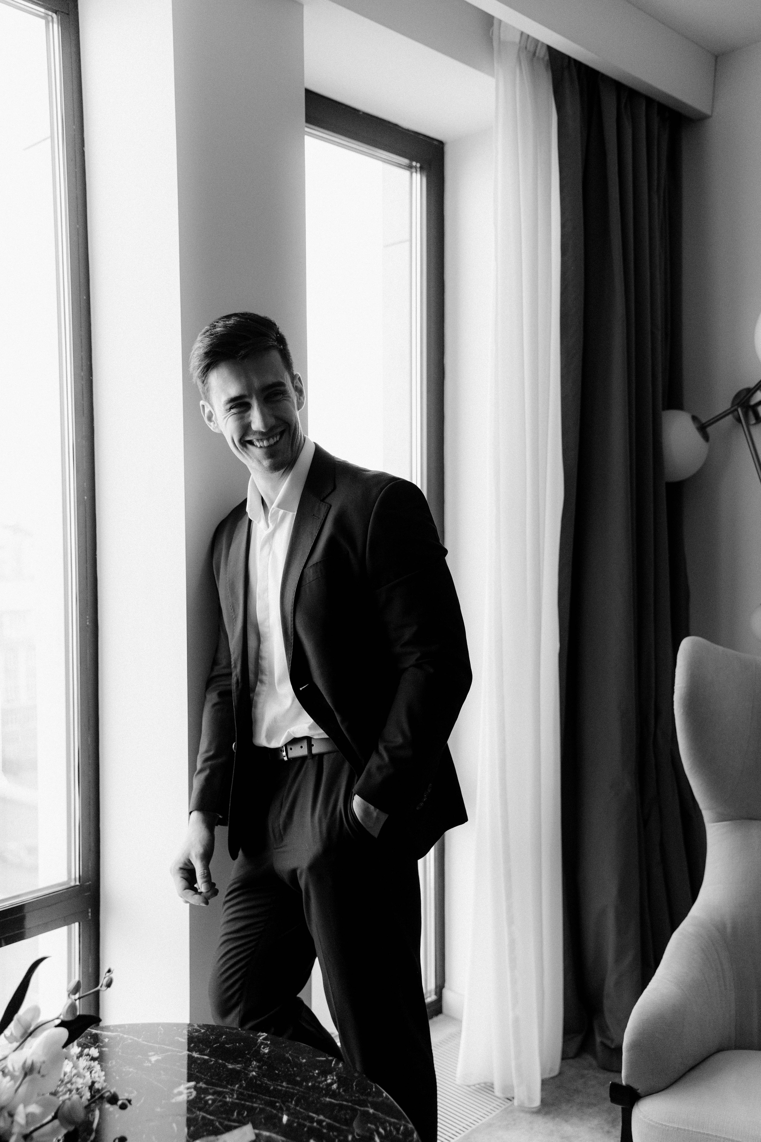 Совместные сборы в отеле. Ксюша и Кристиан. Wedding and family photographer Moscow Riyadh