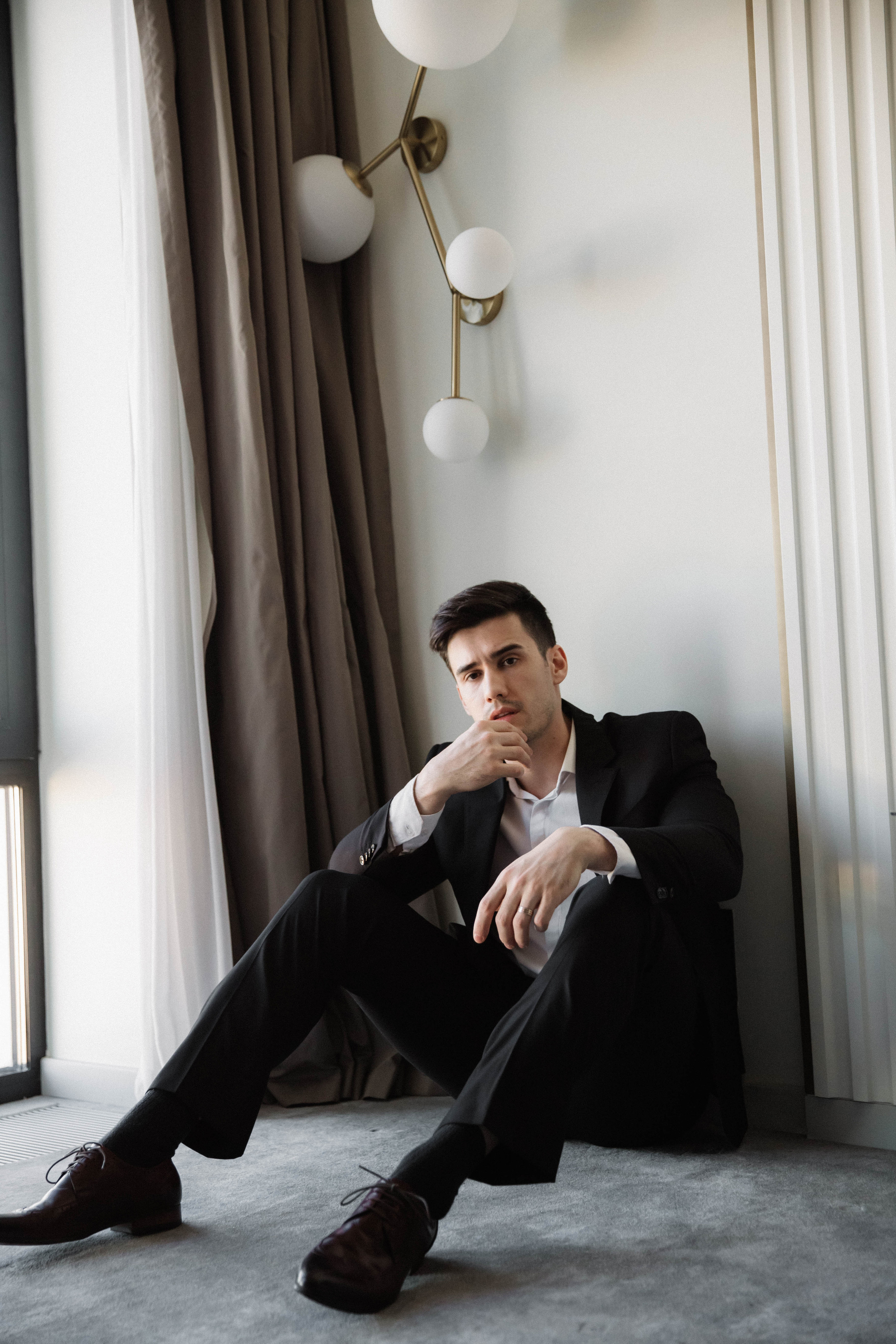 Совместные сборы в отеле. Ксюша и Кристиан. Wedding and family photographer Moscow Riyadh