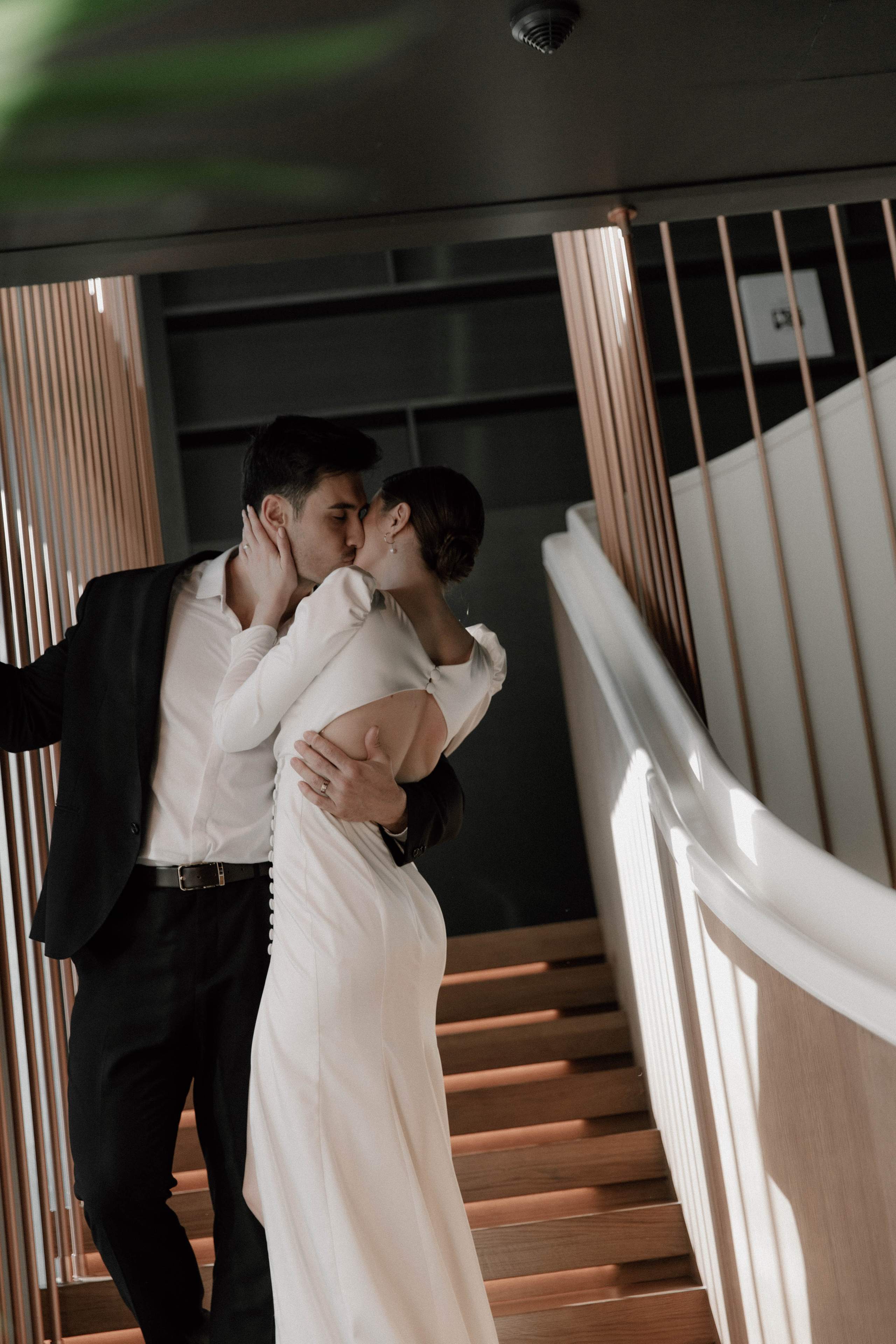 Совместные сборы в отеле. Ксюша и Кристиан. Wedding and family photographer Moscow Riyadh