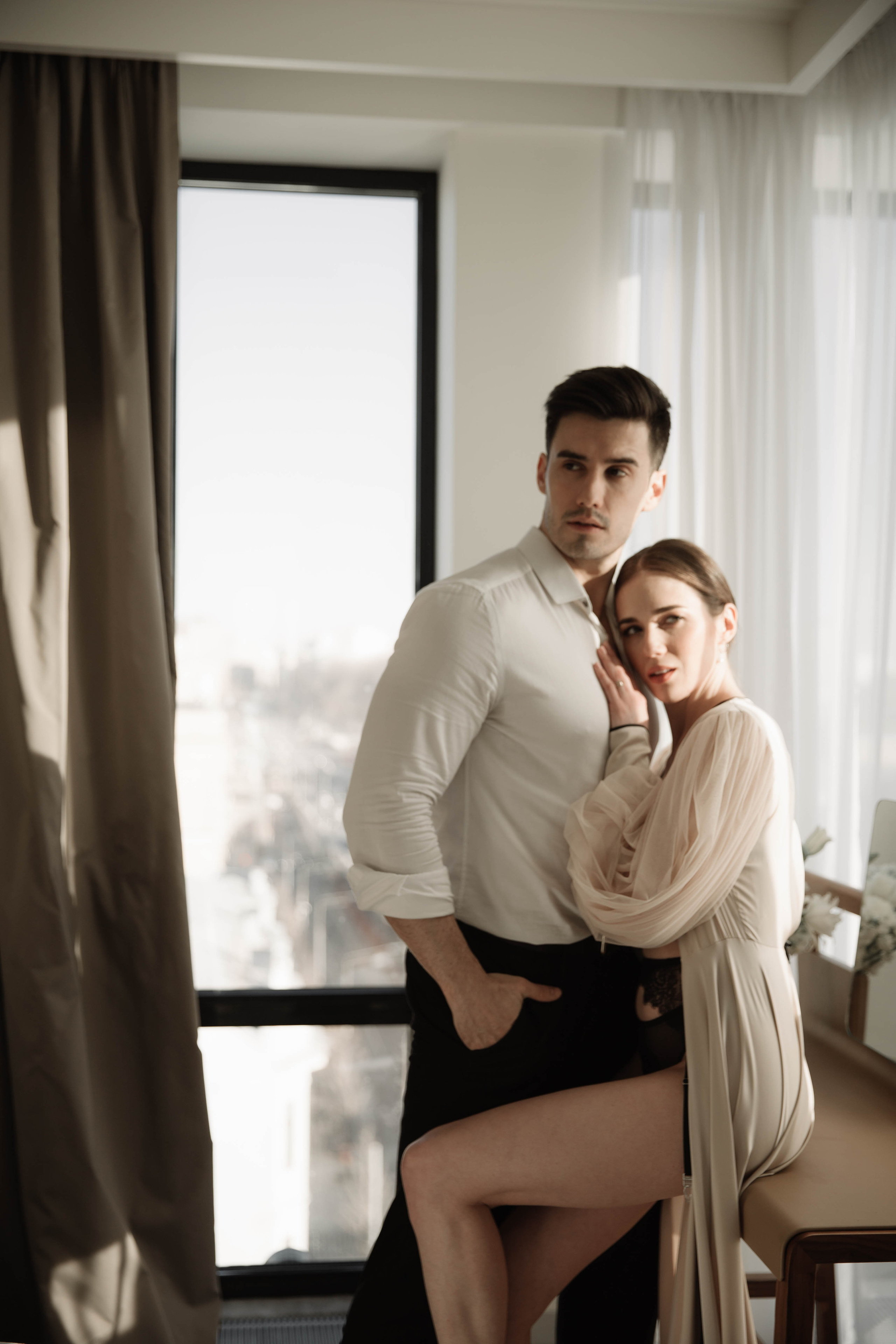 Совместные сборы в отеле. Ксюша и Кристиан. Wedding and family photographer Moscow Riyadh