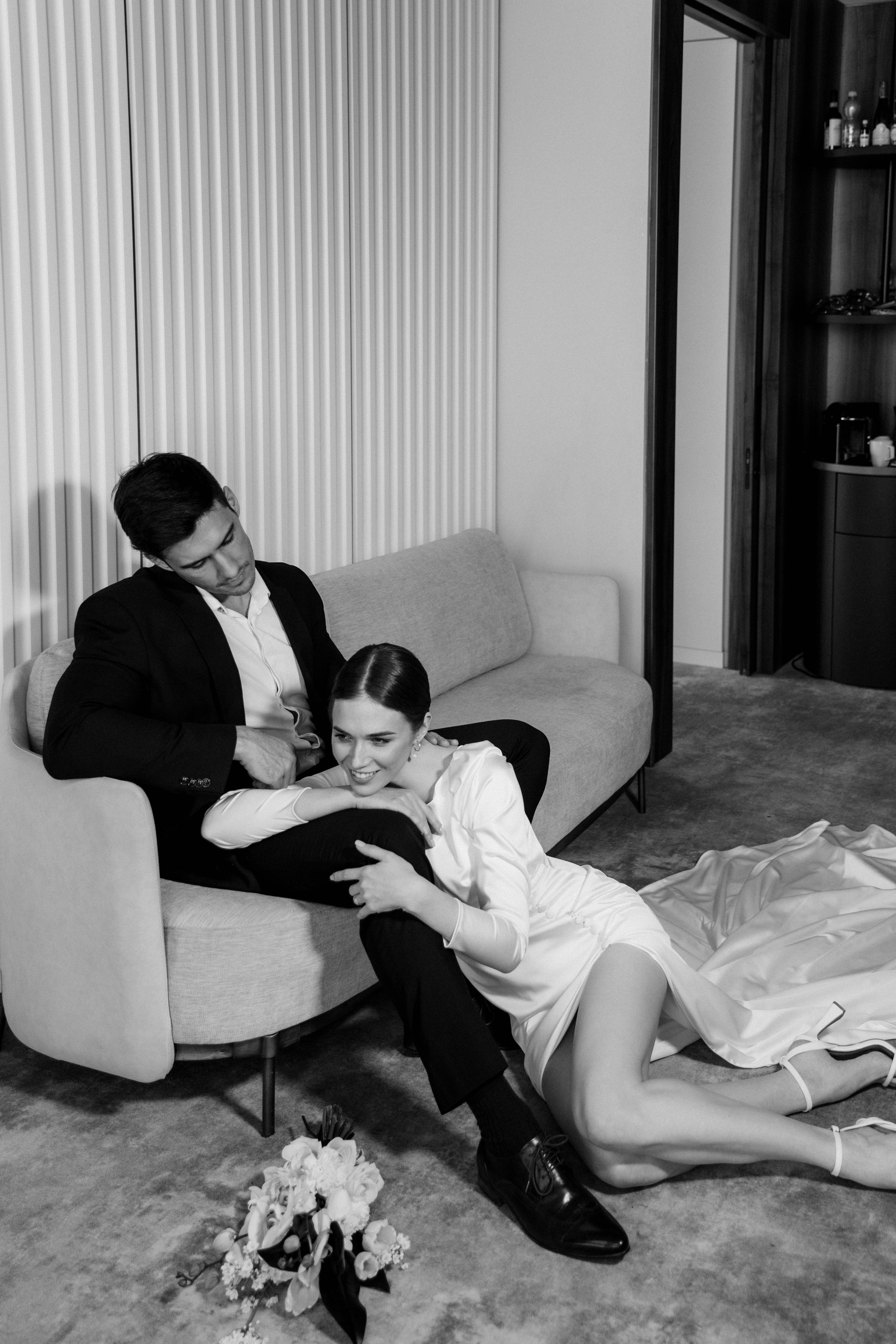 Совместные сборы в отеле. Ксюша и Кристиан. Wedding and family photographer Moscow Riyadh