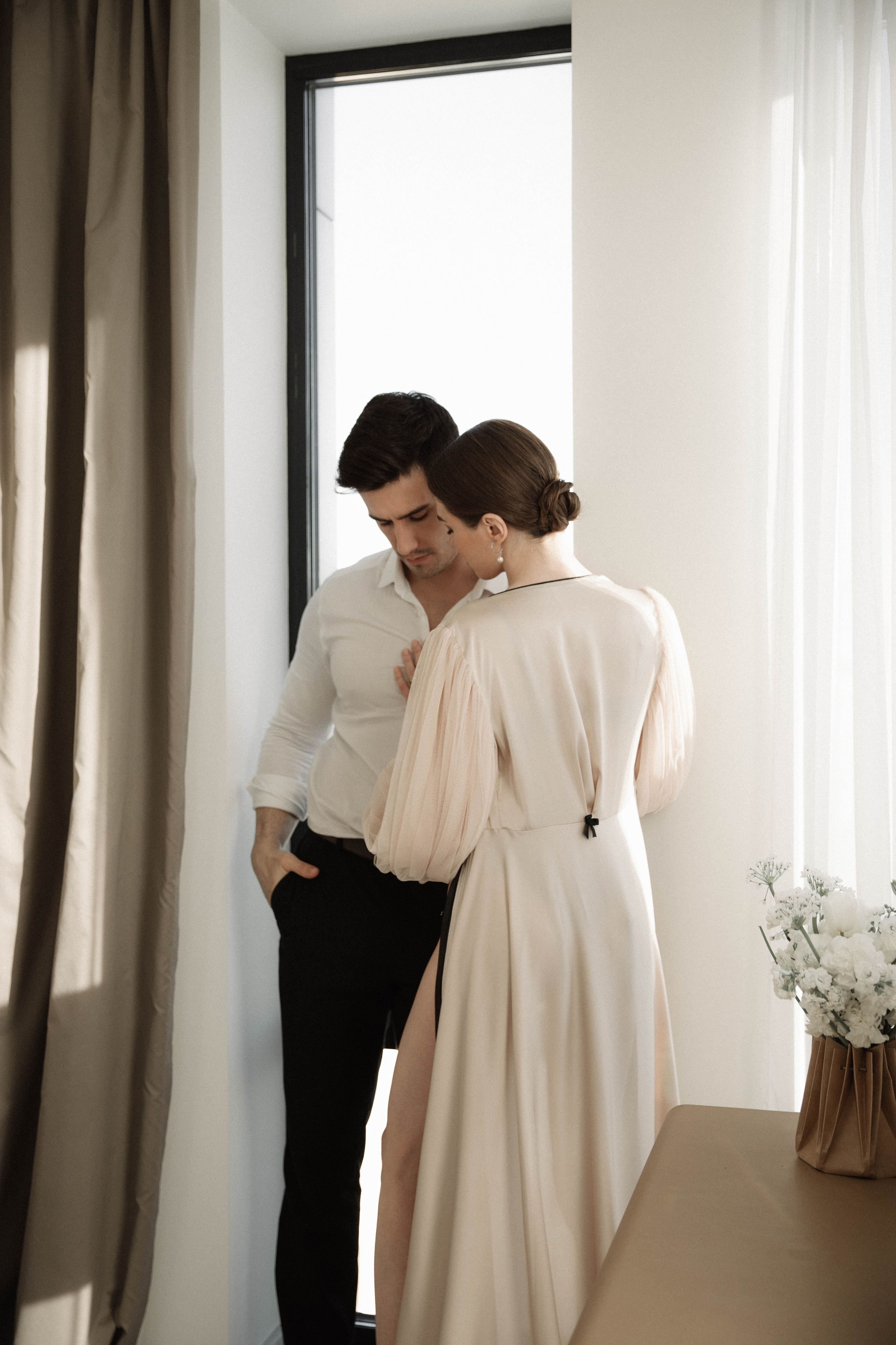 Совместные сборы в отеле. Ксюша и Кристиан. Wedding and family photographer Moscow Riyadh