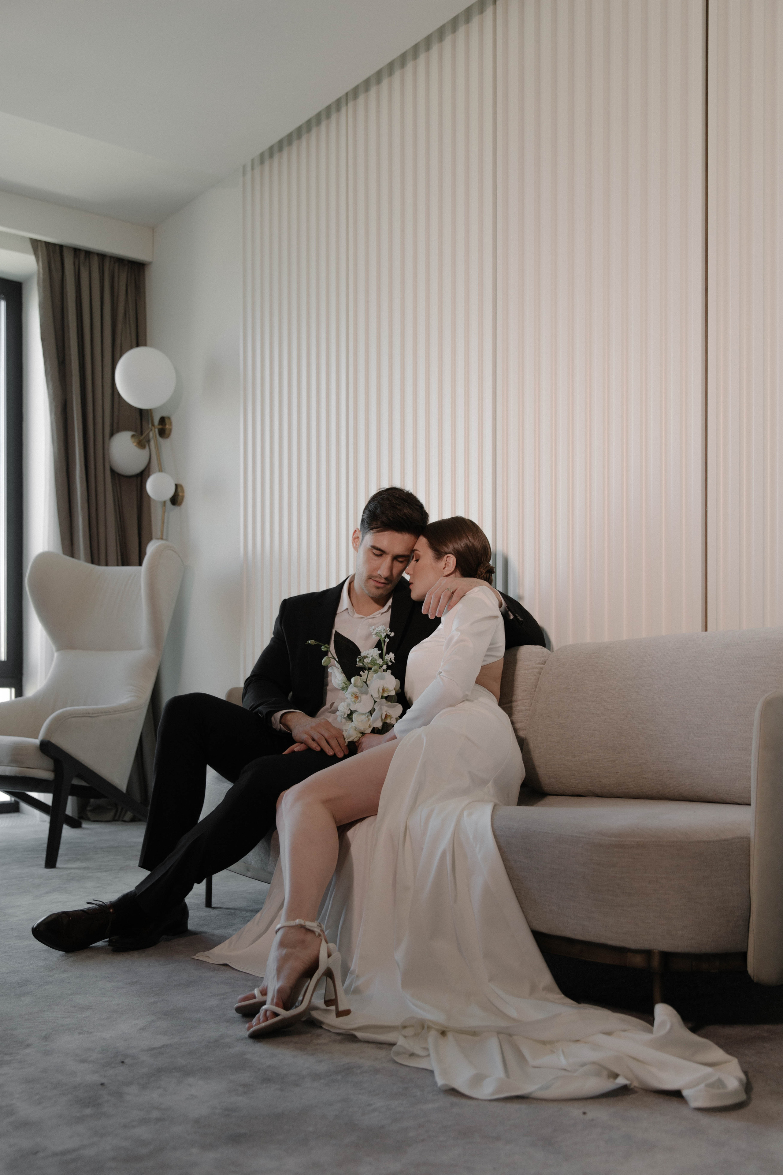 Совместные сборы в отеле. Ксюша и Кристиан. Wedding and family photographer Moscow Riyadh