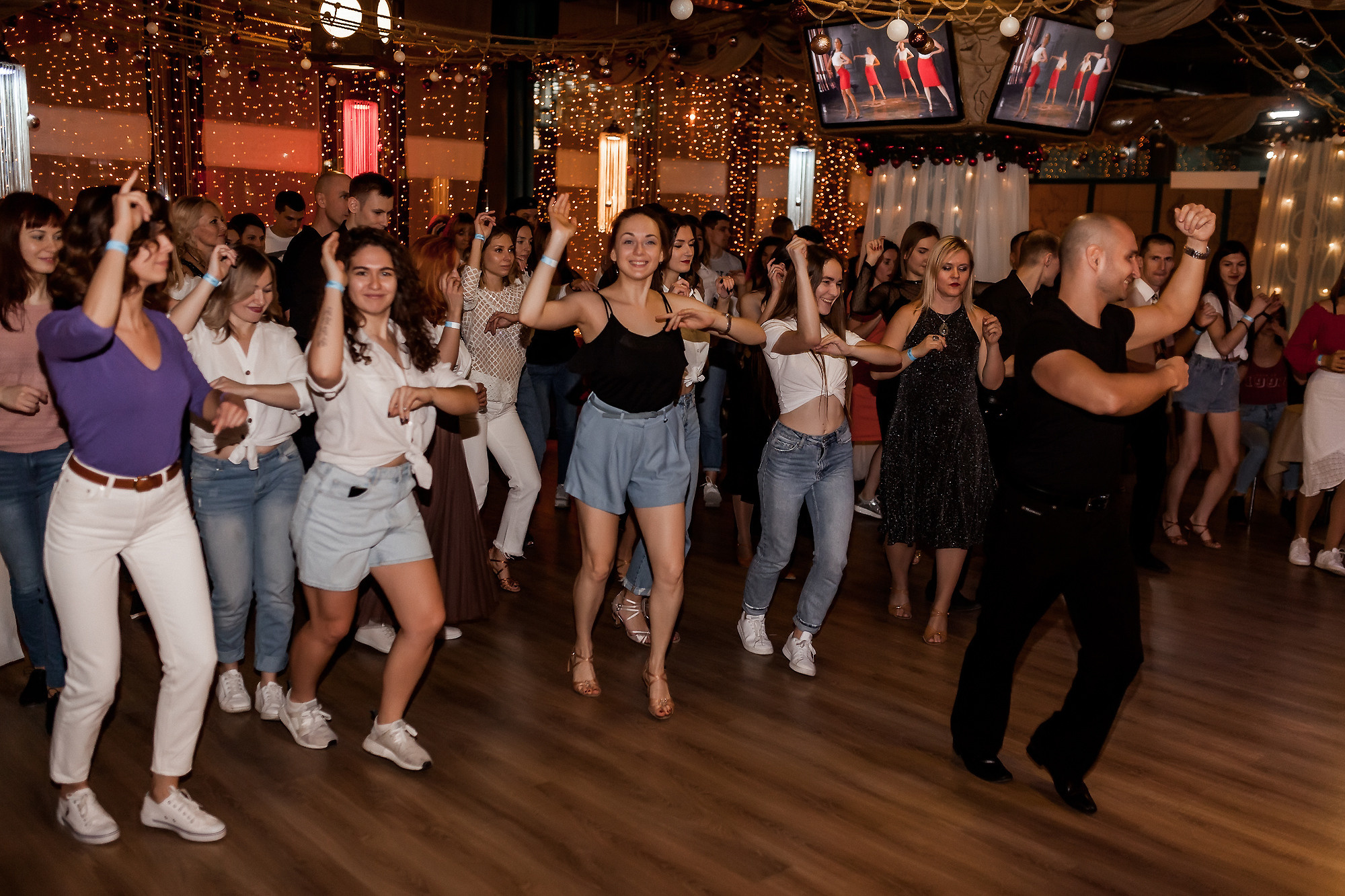 Birthday of the dance studio “Dance and Life” (8 years old). Photographer in England Ekaterina Romanova
