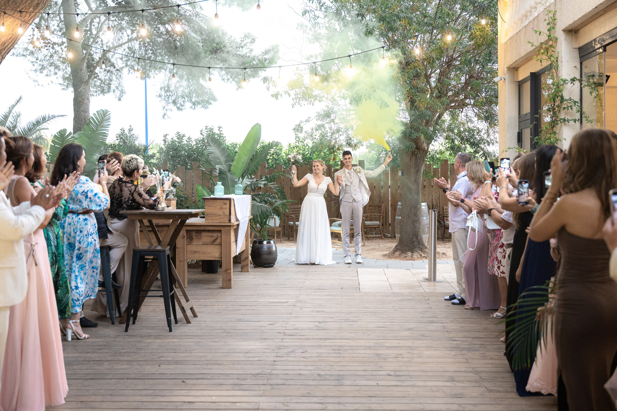 Julie & Aurélien. Wedding-Family photographer, South of France–Paris, Valentina Acrement
