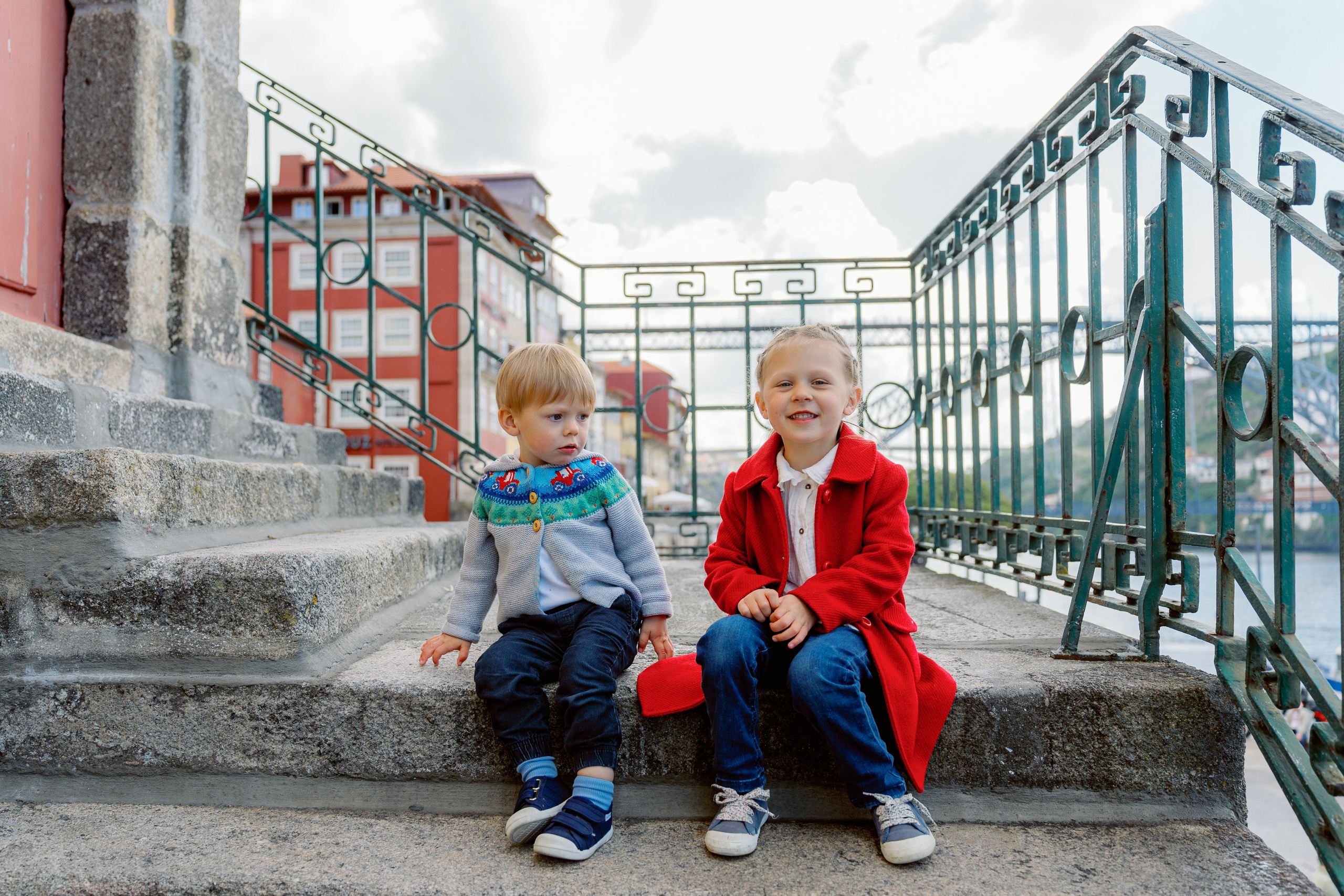 Семейная фотосессия в Порту. Фотограф в Португалии Полина Готовая