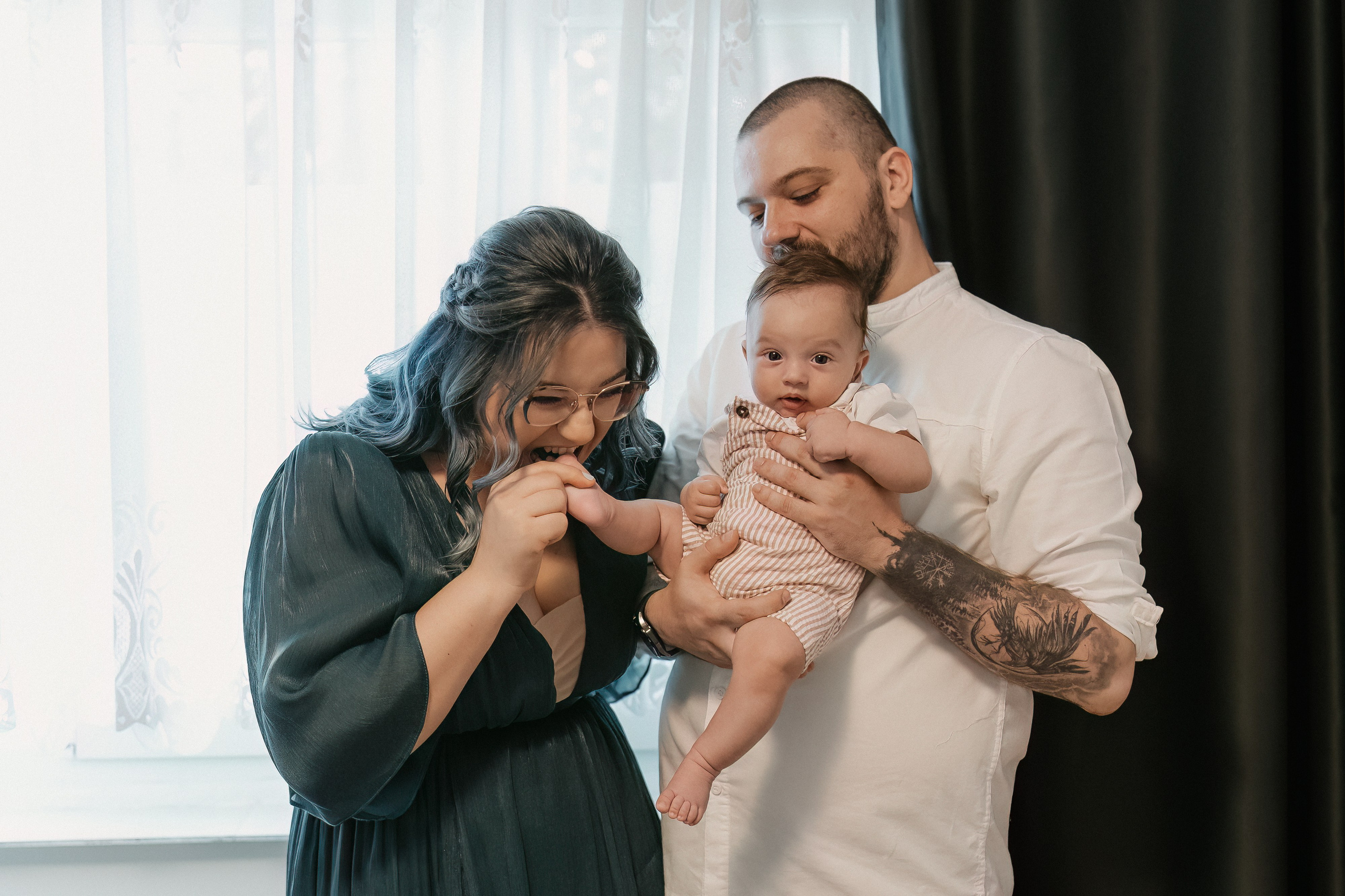 Darius Theodor. Dara Lens | The art of remembering