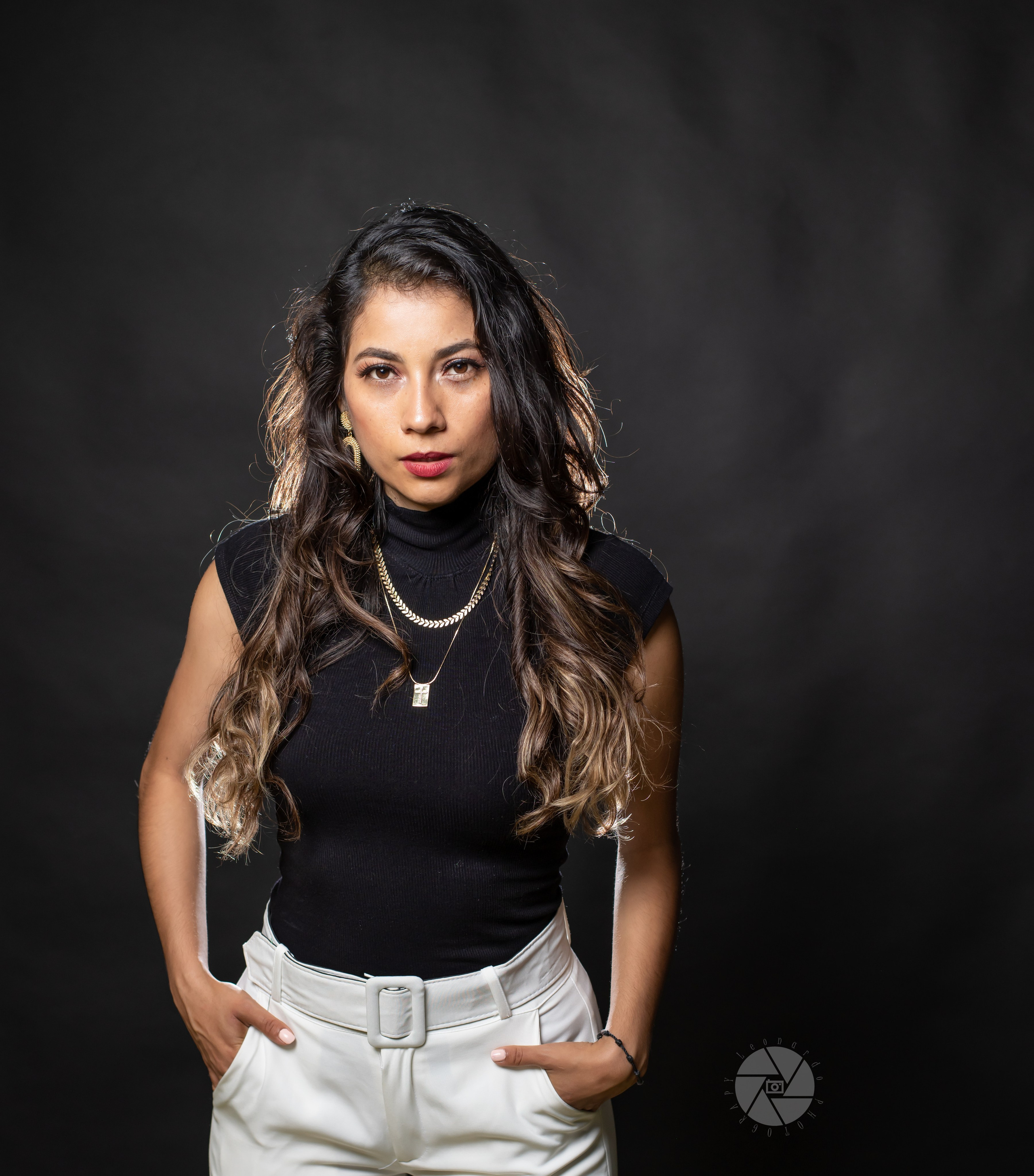 EN ESTUDIO. Leonardo Bautista Fotógrafo