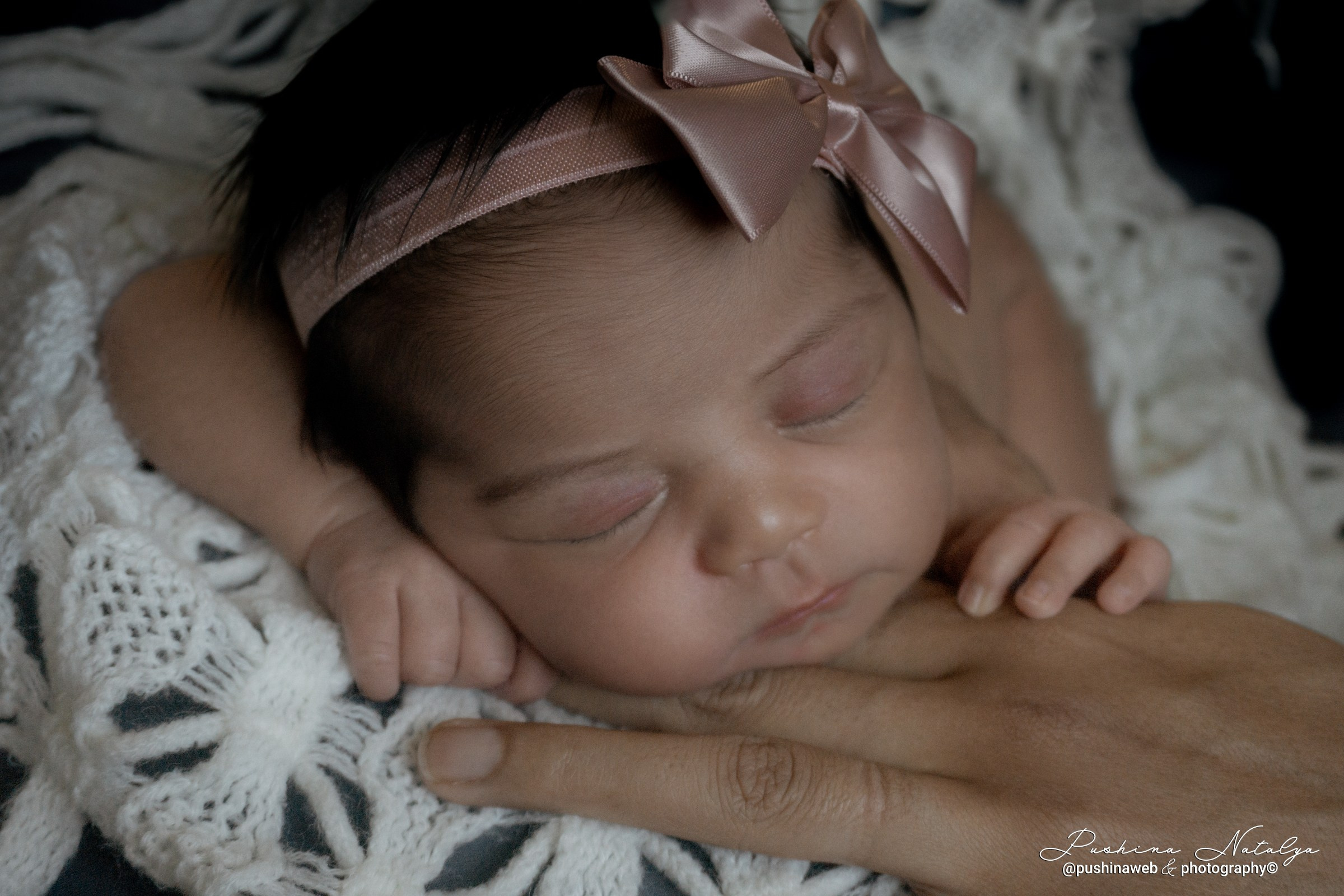 Newborn. Foto ritratti spettacolari, fotografo di famiglia a Verona, Vicenza, Venezia e Padova