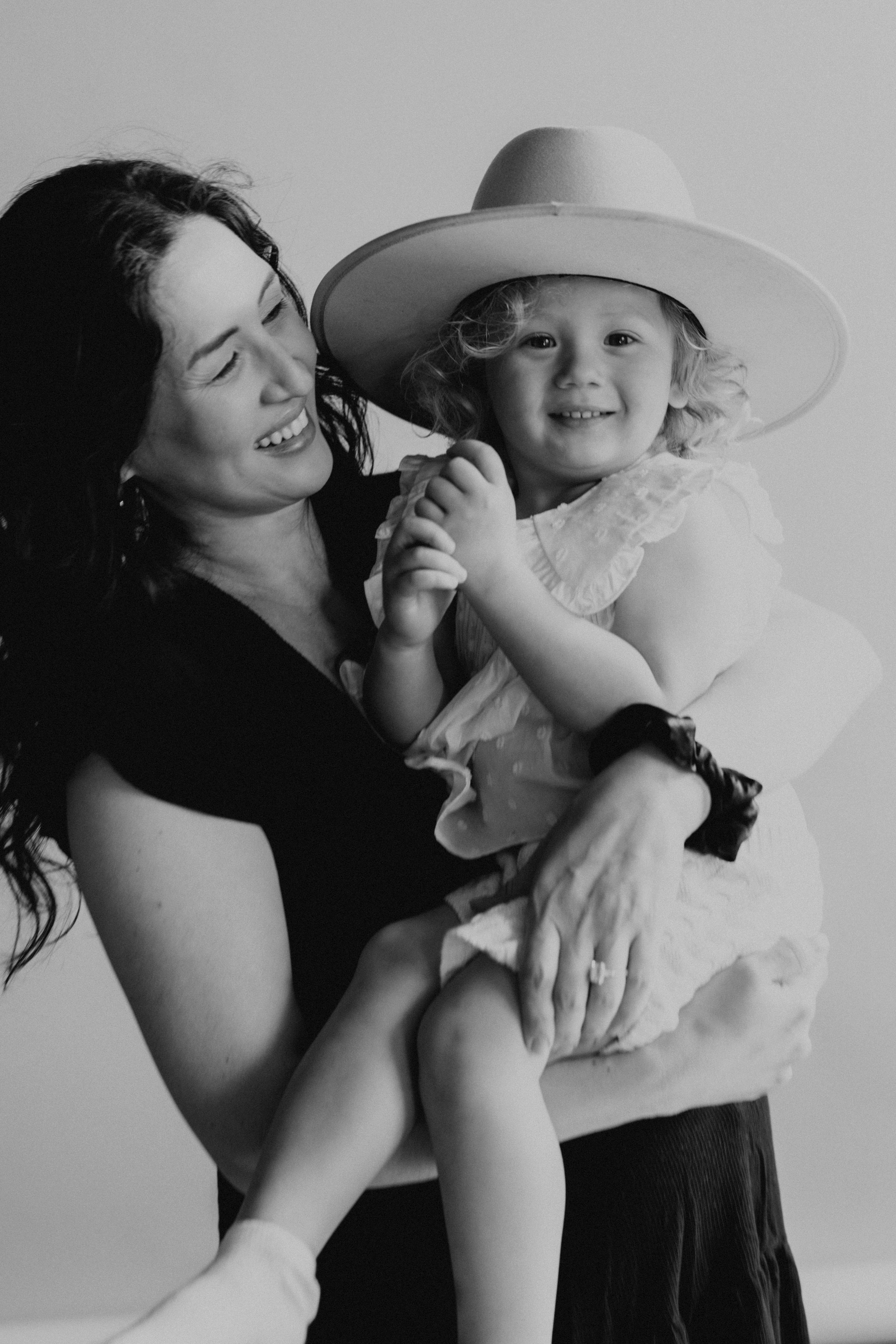 N + E. Modern maternity photographer in Long Island New York