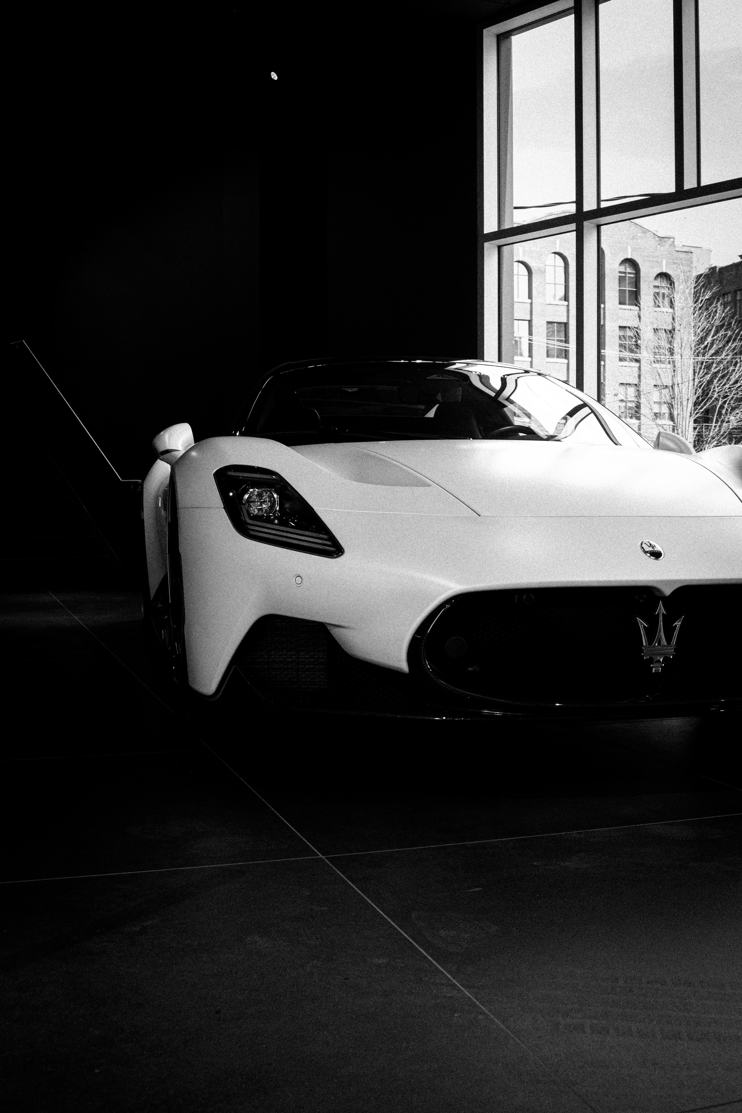 Luxury & Performance. Arvin Azimian