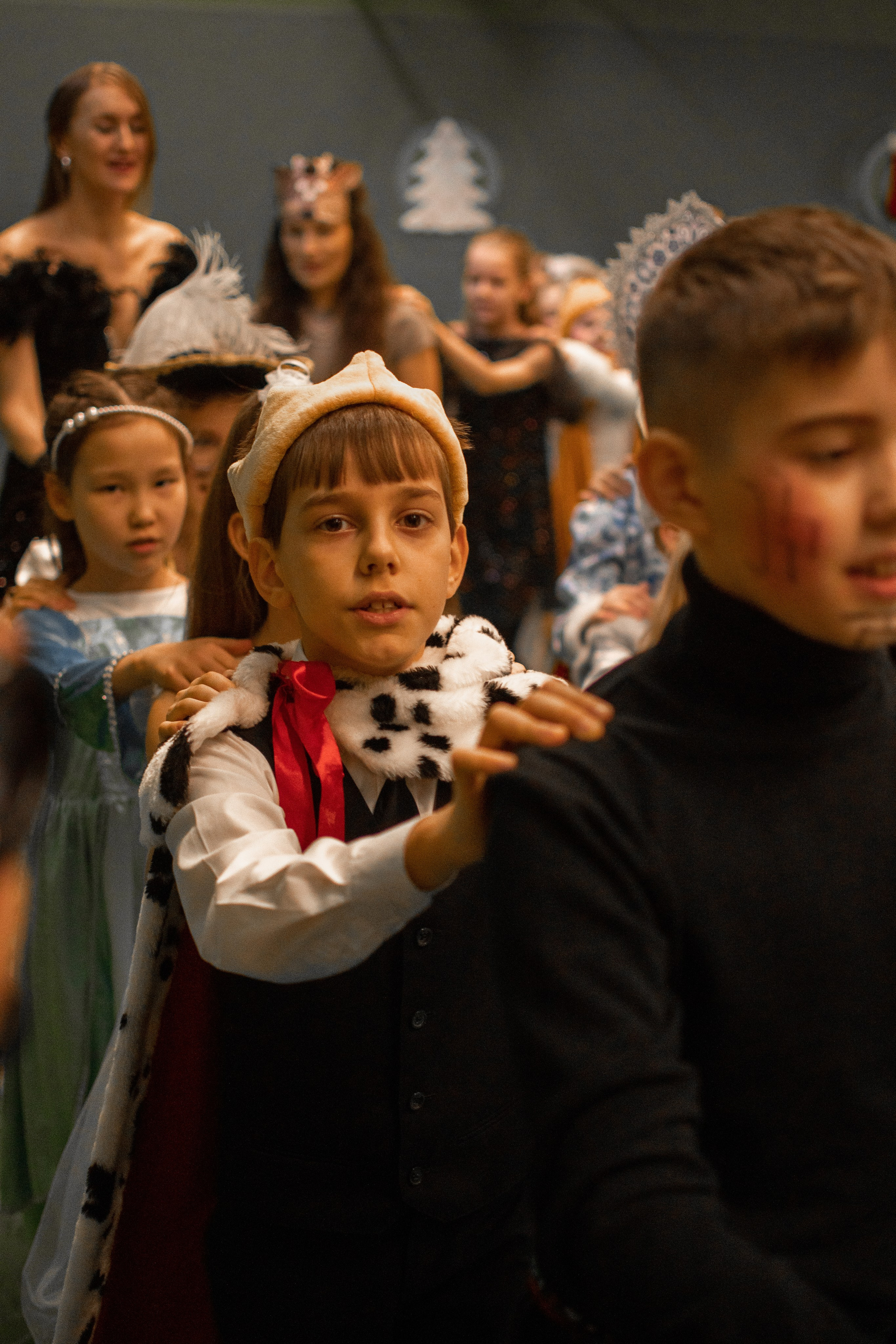 Новогодний хоровод. Семейный и детский фотограф