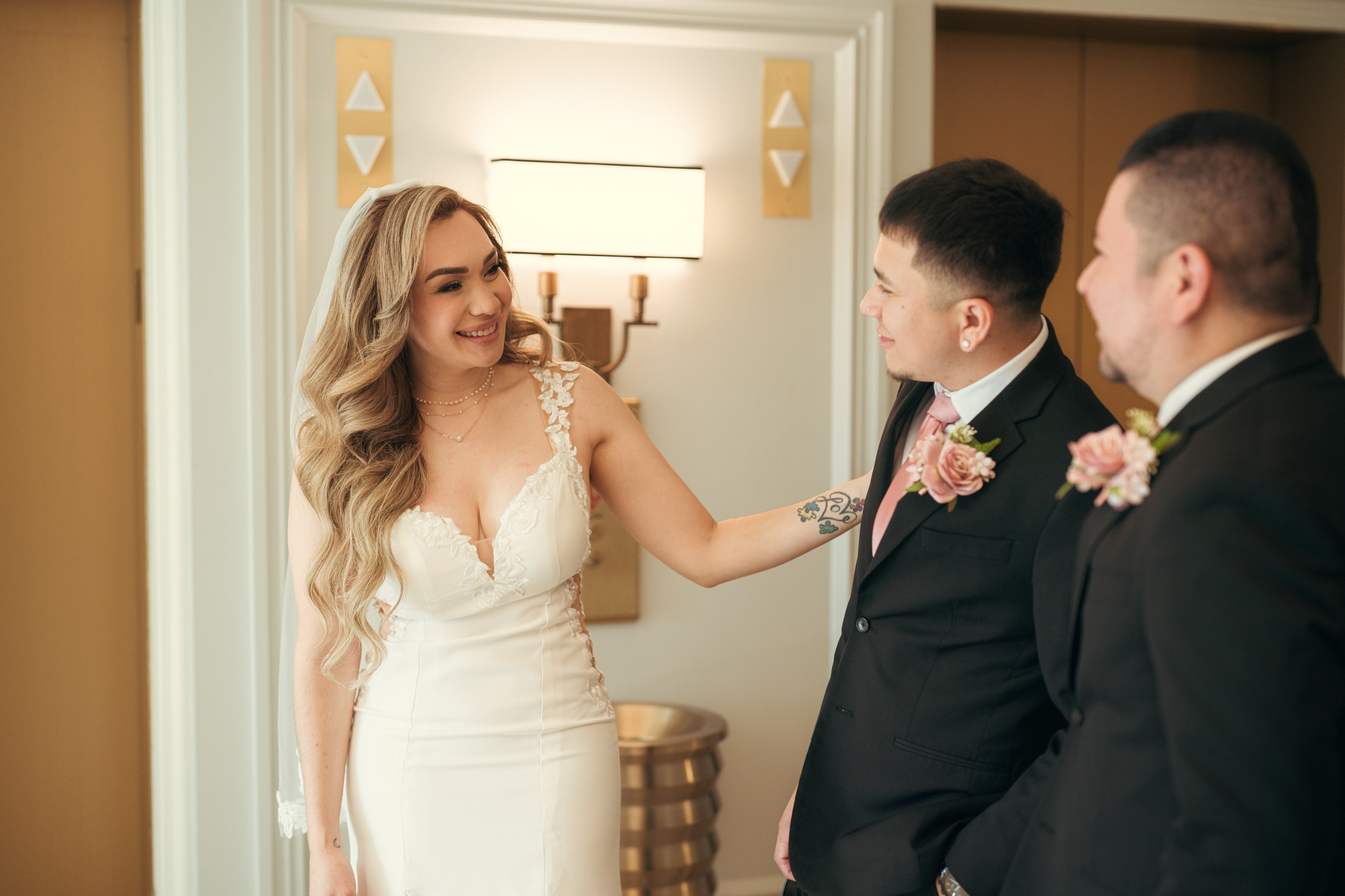 Valentin&Amber. Wedding & elopement photographer Viktoriya Kravtsov. Las Vegas