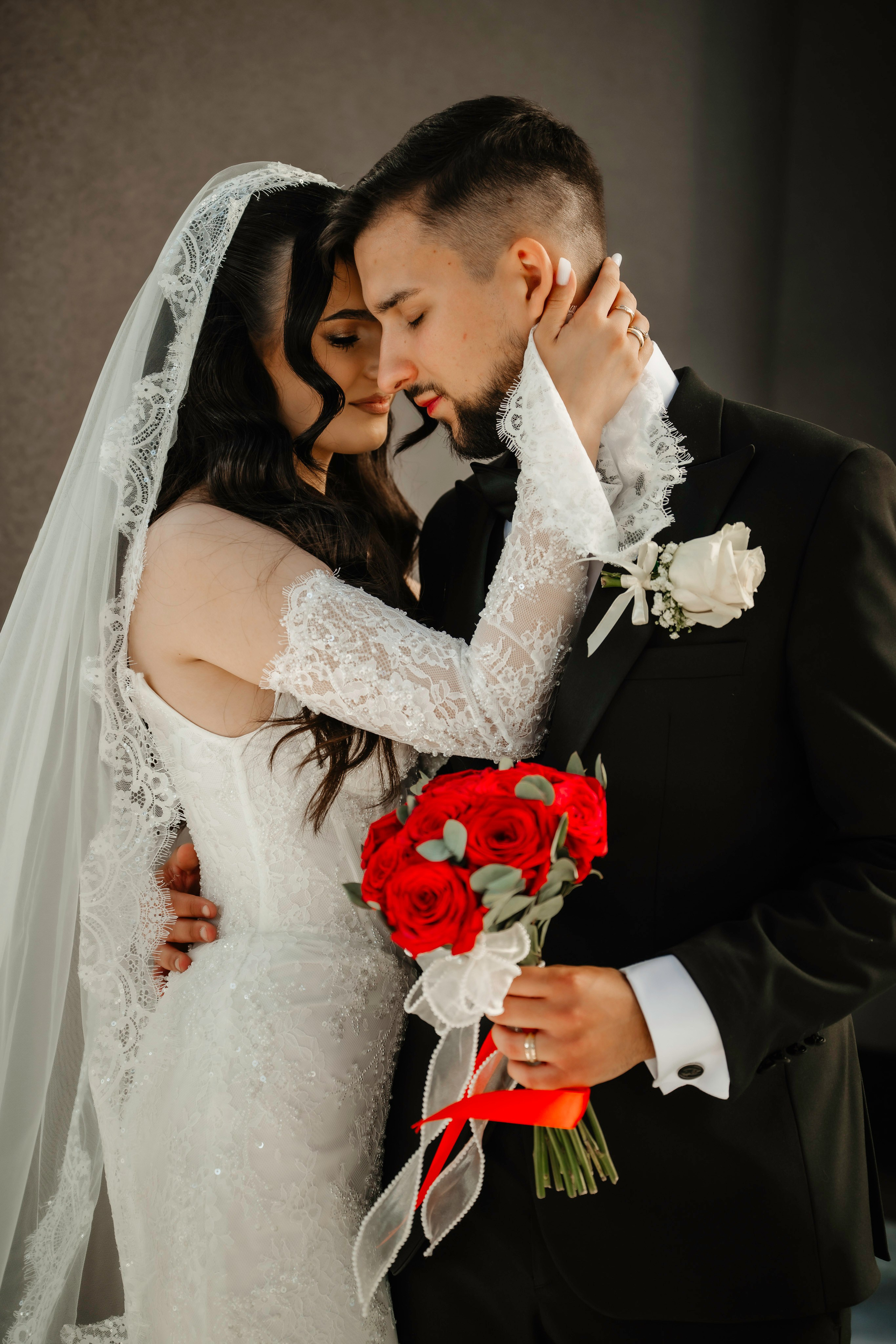 🤎 I o a n a & R o b e r t — Wedding Day Preview. Wedding & Family Photographer