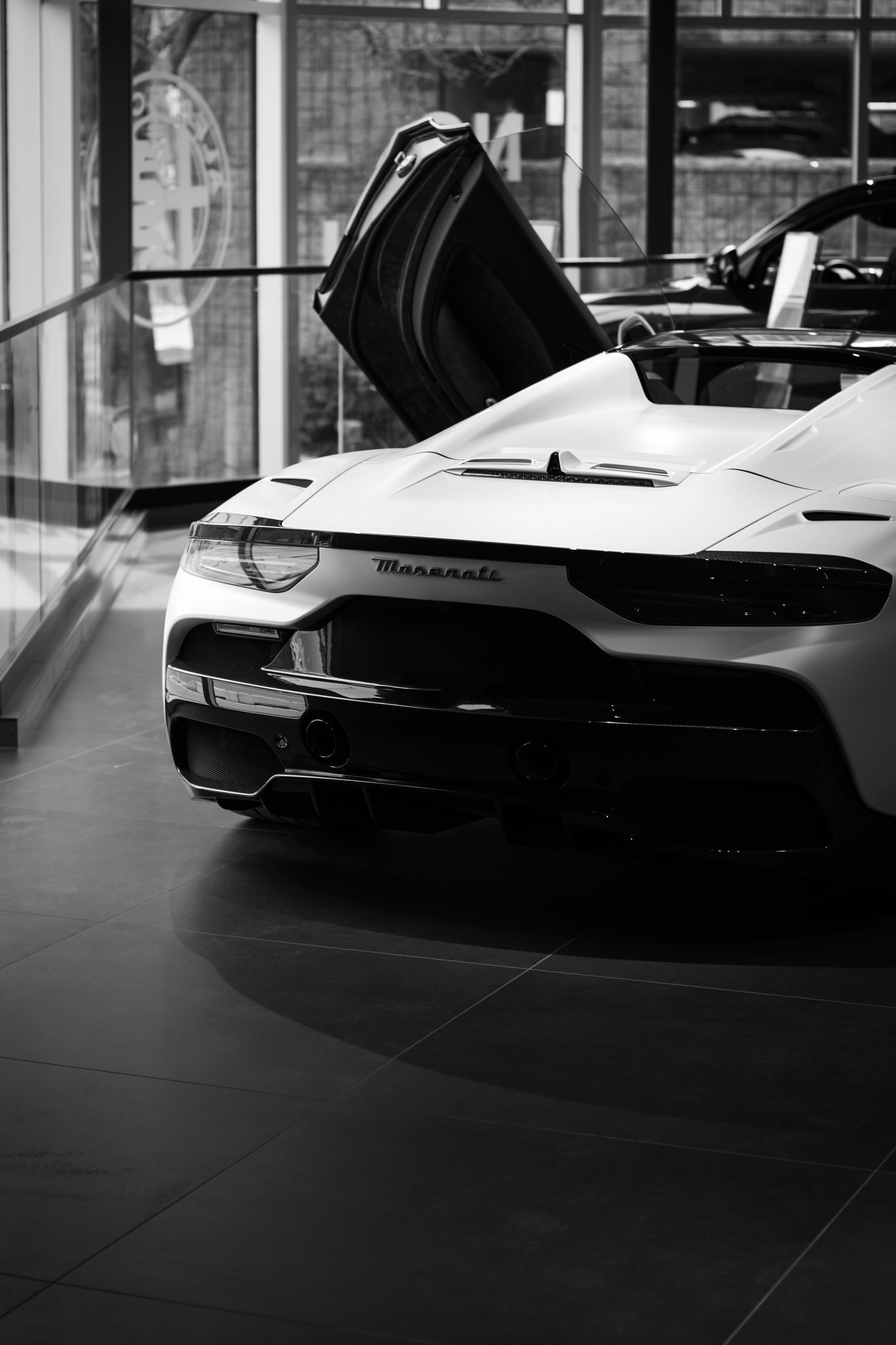 Luxury & Performance. Arvin Azimian