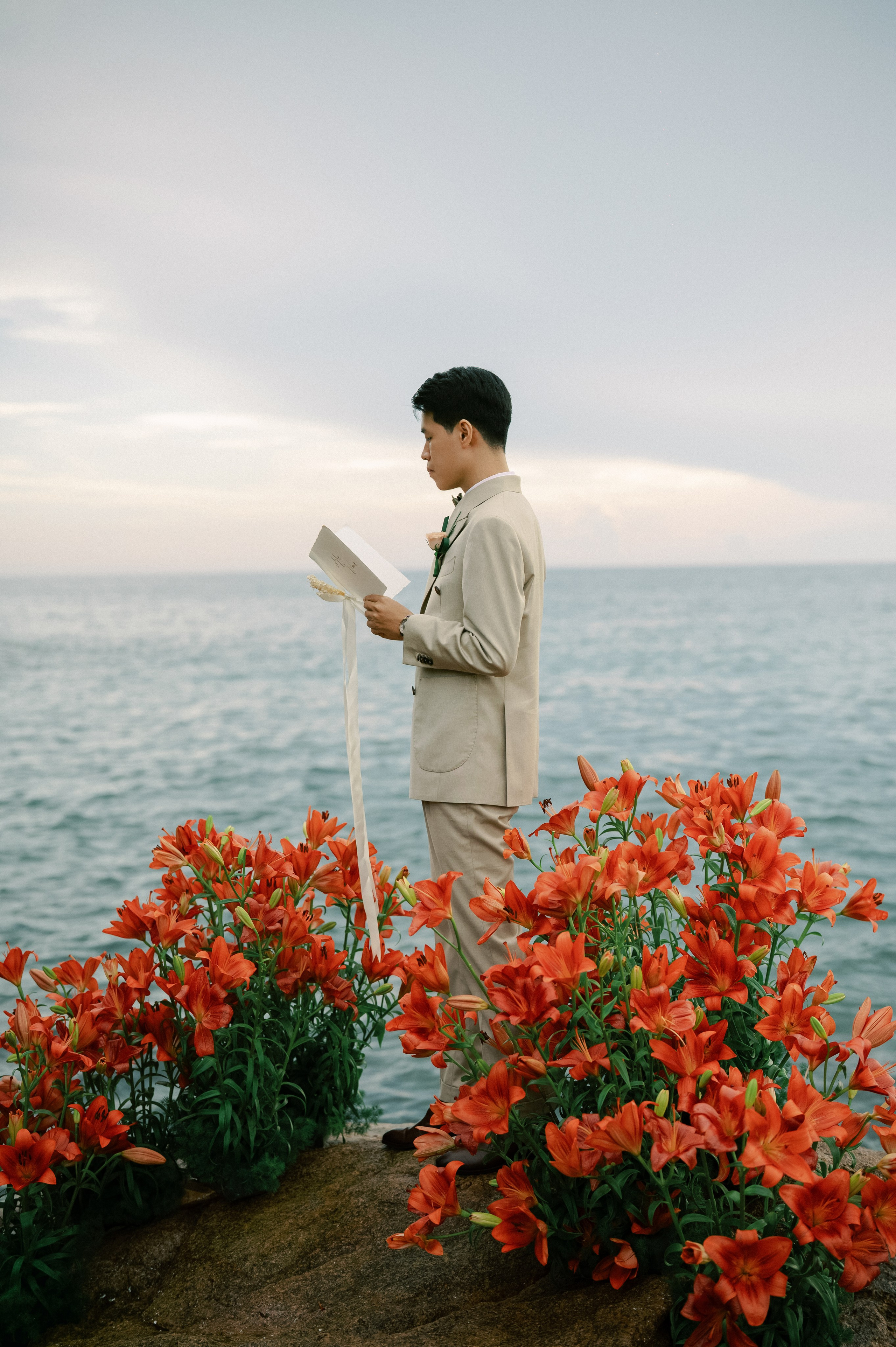 The An & Thu Huong. Nukaphotographer Classic, Romantic & Timeless Wedding Photography Basedd inin Quy Nhon — Ho Chi MinhMinh, Viet Nam