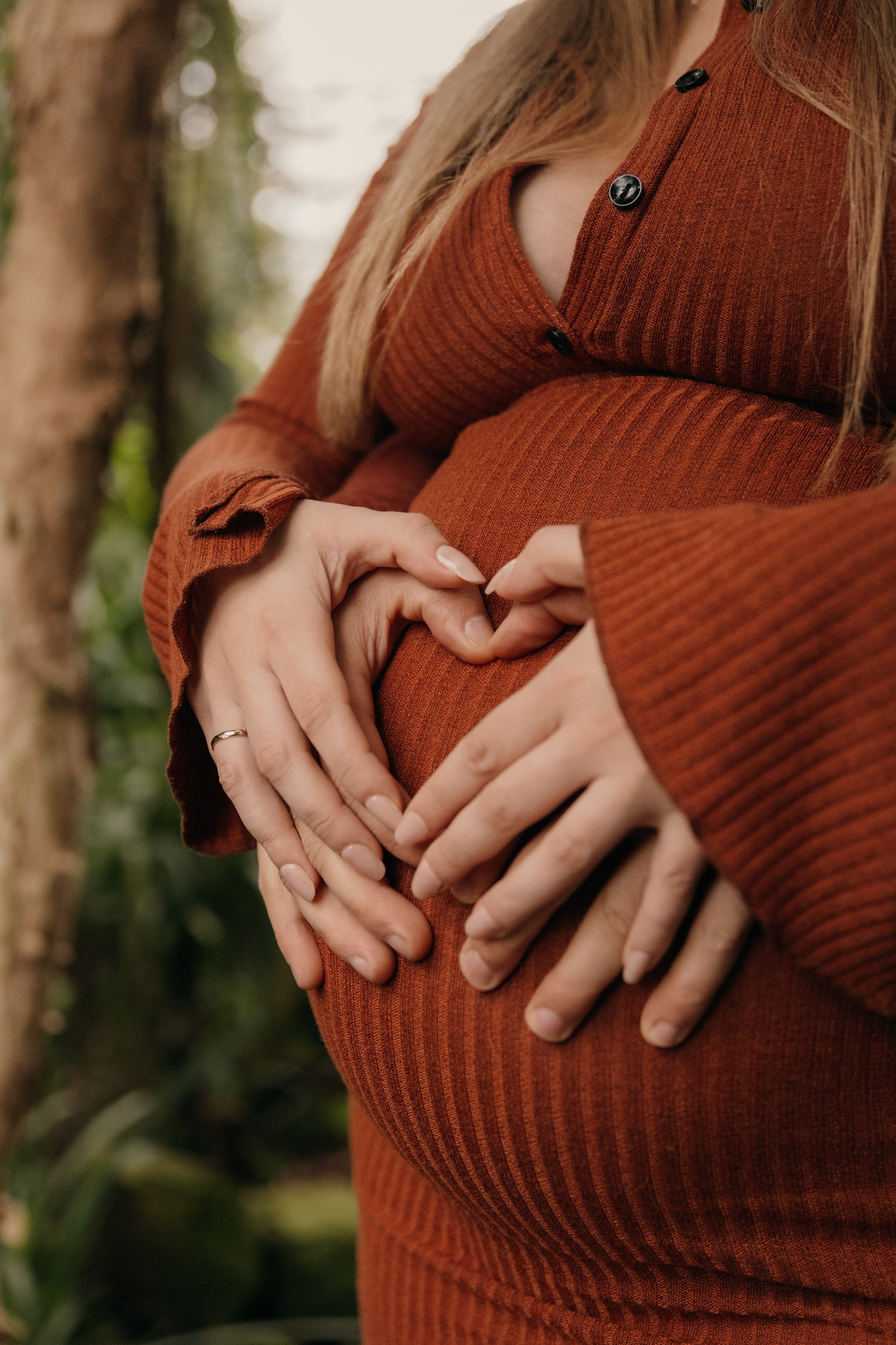 Babybauch. Photographer Düsseldorf, Cologne, NRW — Kristina Braudo